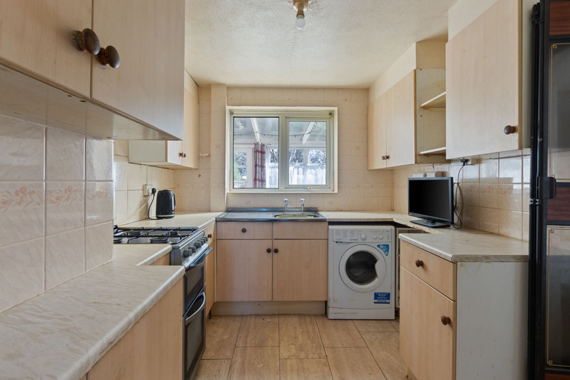 2 bed semi-detached house for sale in Orchard Side, Hunston, PO20  - Property Image 3