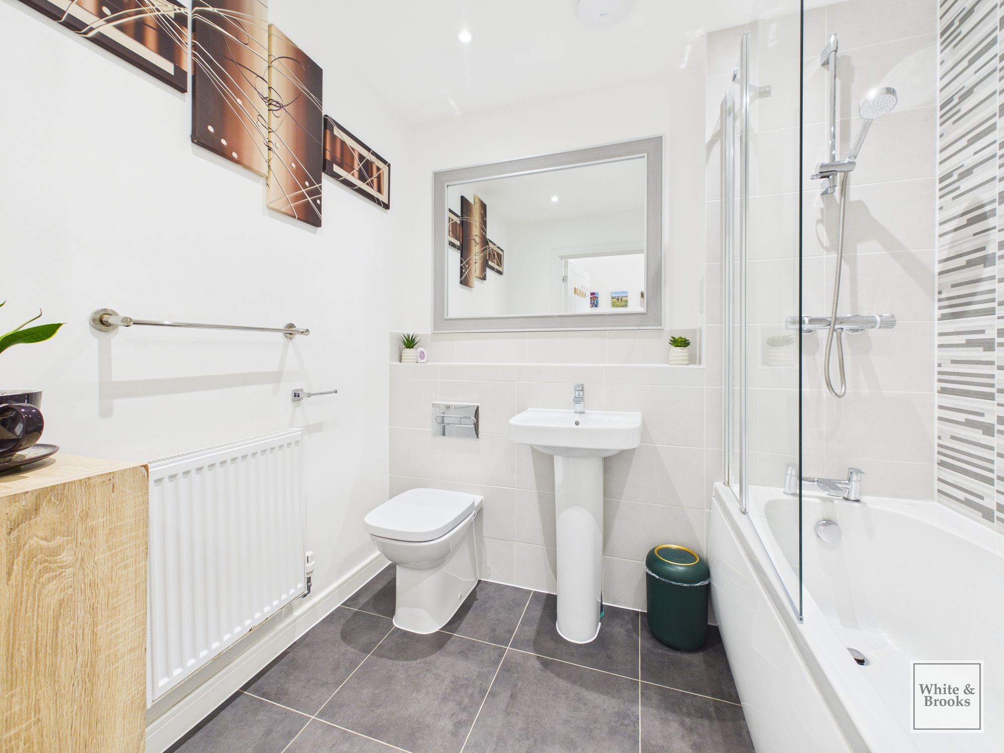 2 bed flat for sale in Richard Road, Chichester, PO19  - Property Image 12