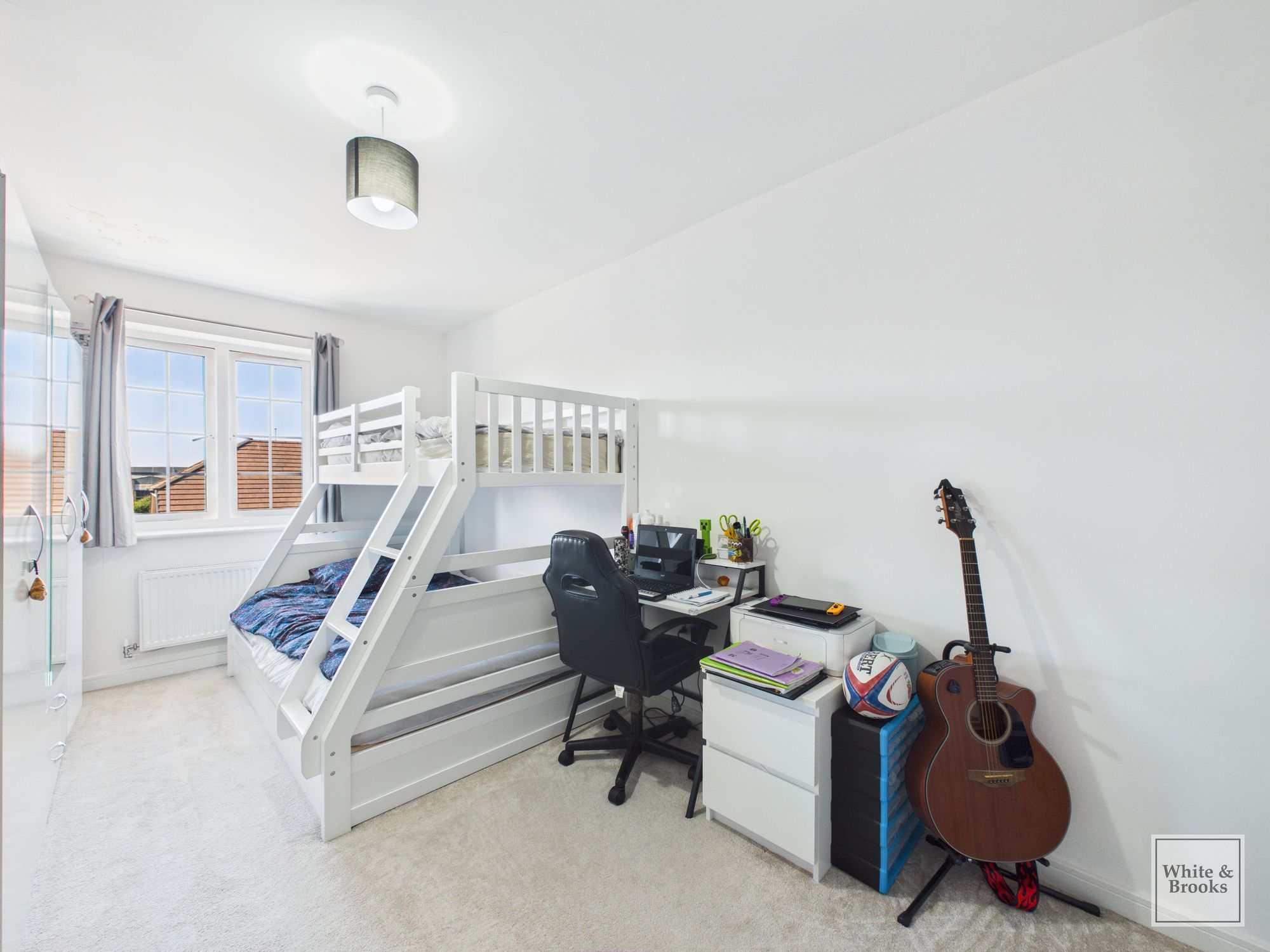 2 bed flat for sale in Richard Road, Chichester, PO19  - Property Image 9