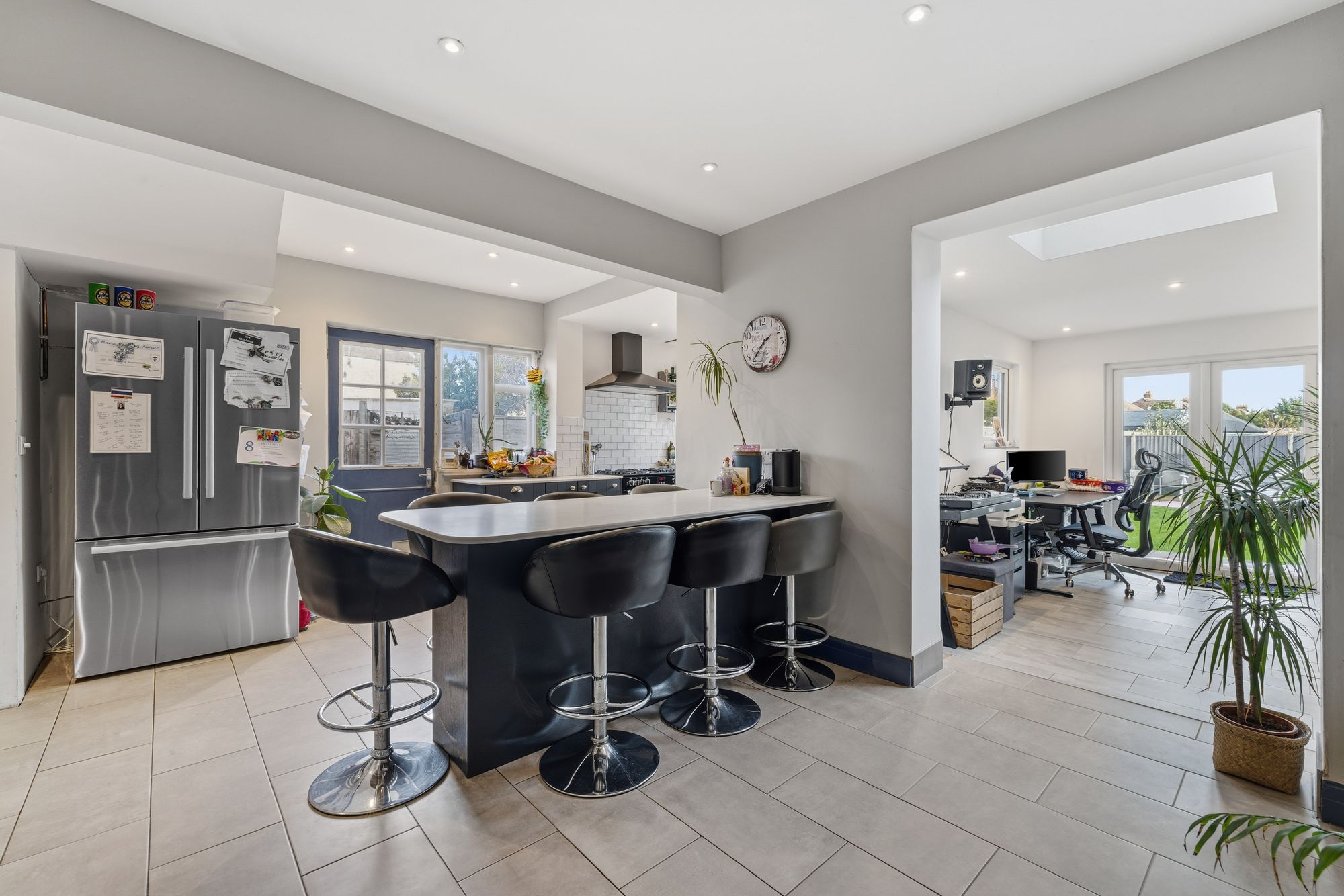 3 bed semi-detached house for sale in Greencourt Drive, Bognor Regis, PO21  - Property Image 8