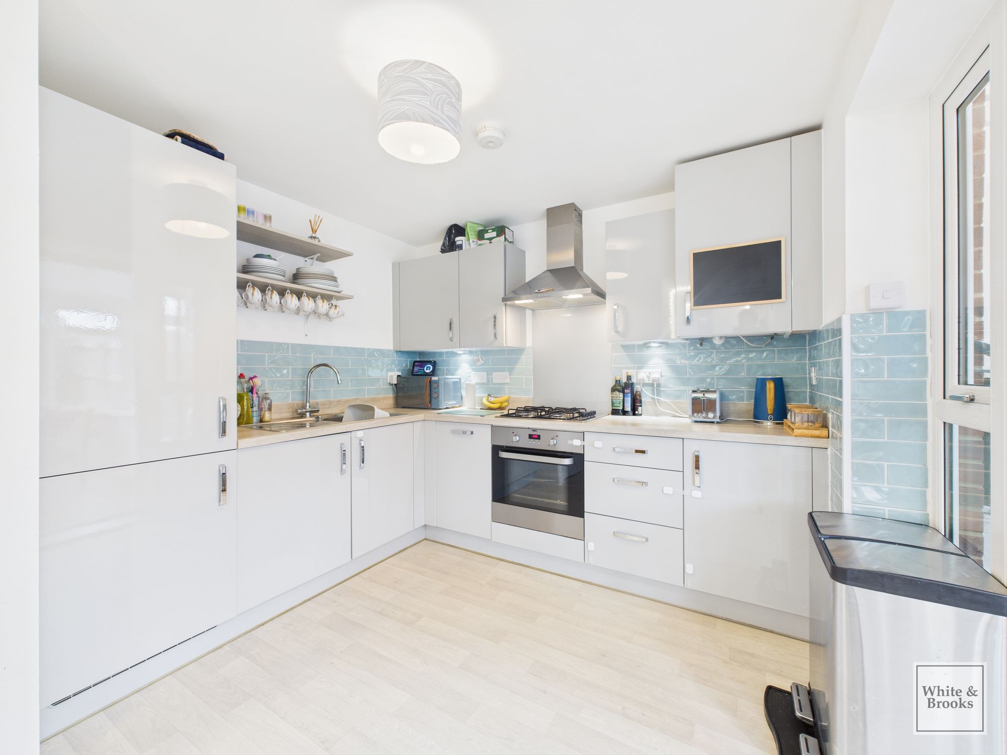 2 bed semi-detached house for sale in Gerard Walk, Westhampnett, PO18  - Property Image 3
