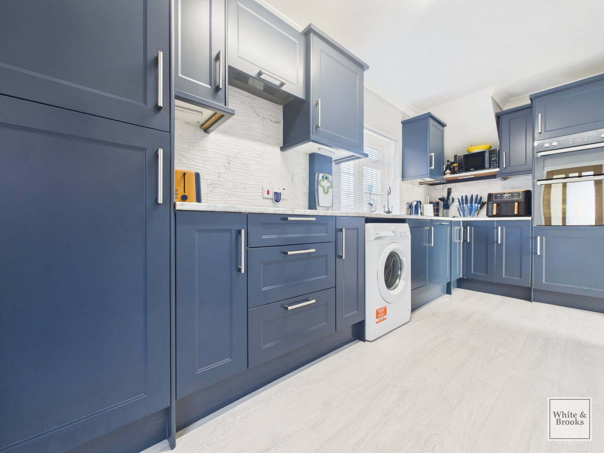 3 bed semi-detached house for sale in Haresfoot Close, Funtington, PO18  - Property Image 3