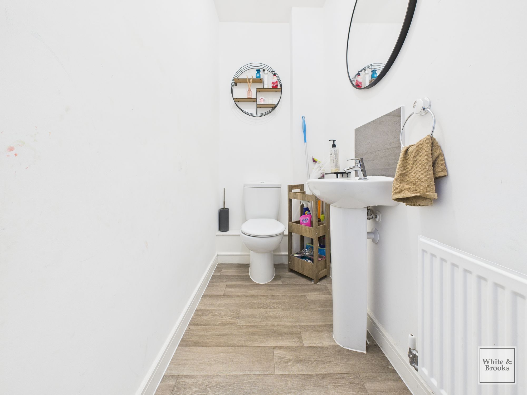 2 bed end of terrace house for sale in Cyril Way, Chichester, PO19  - Property Image 9