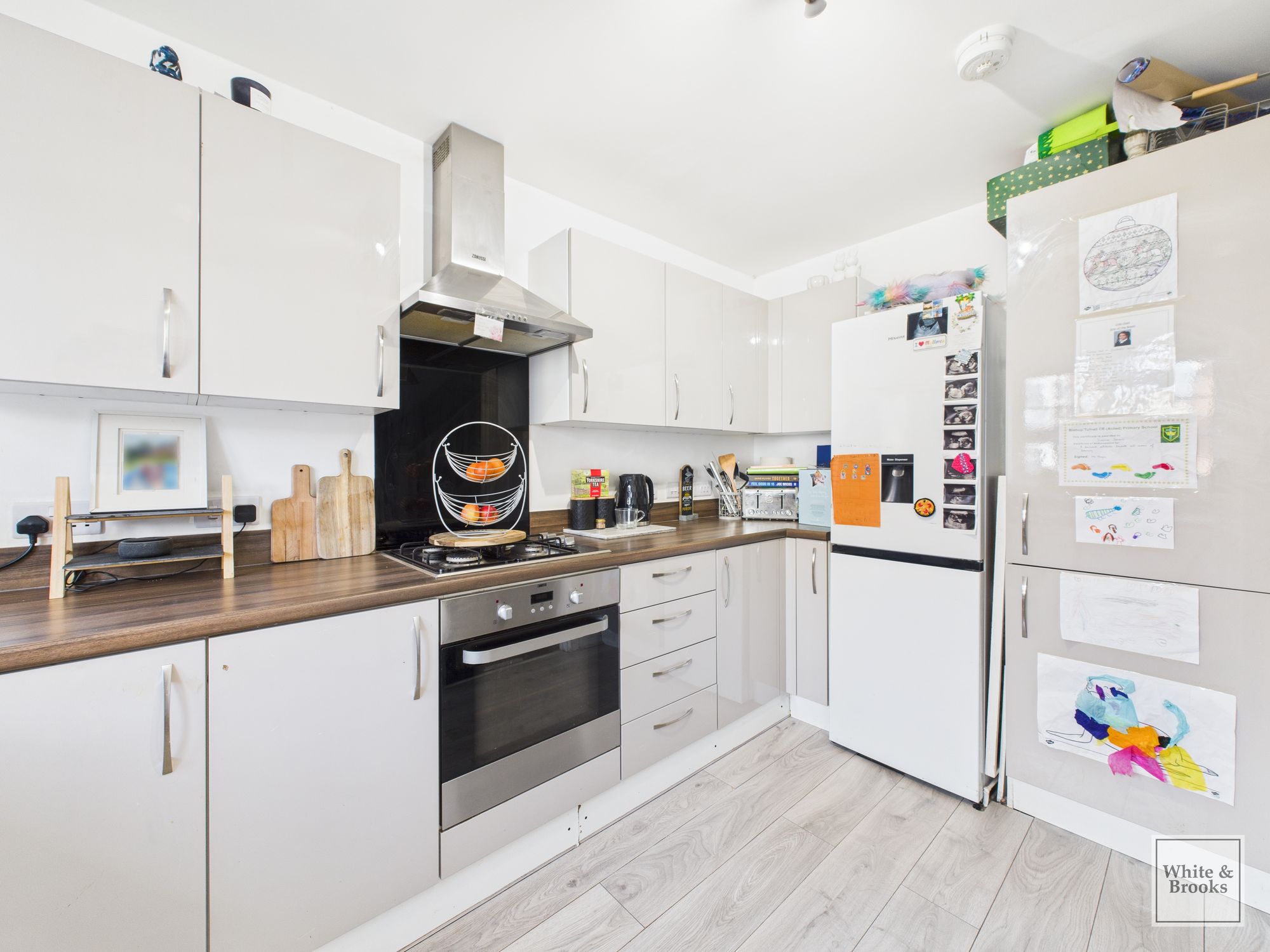 2 bed end of terrace house for sale in Cyril Way, Chichester, PO19  - Property Image 7