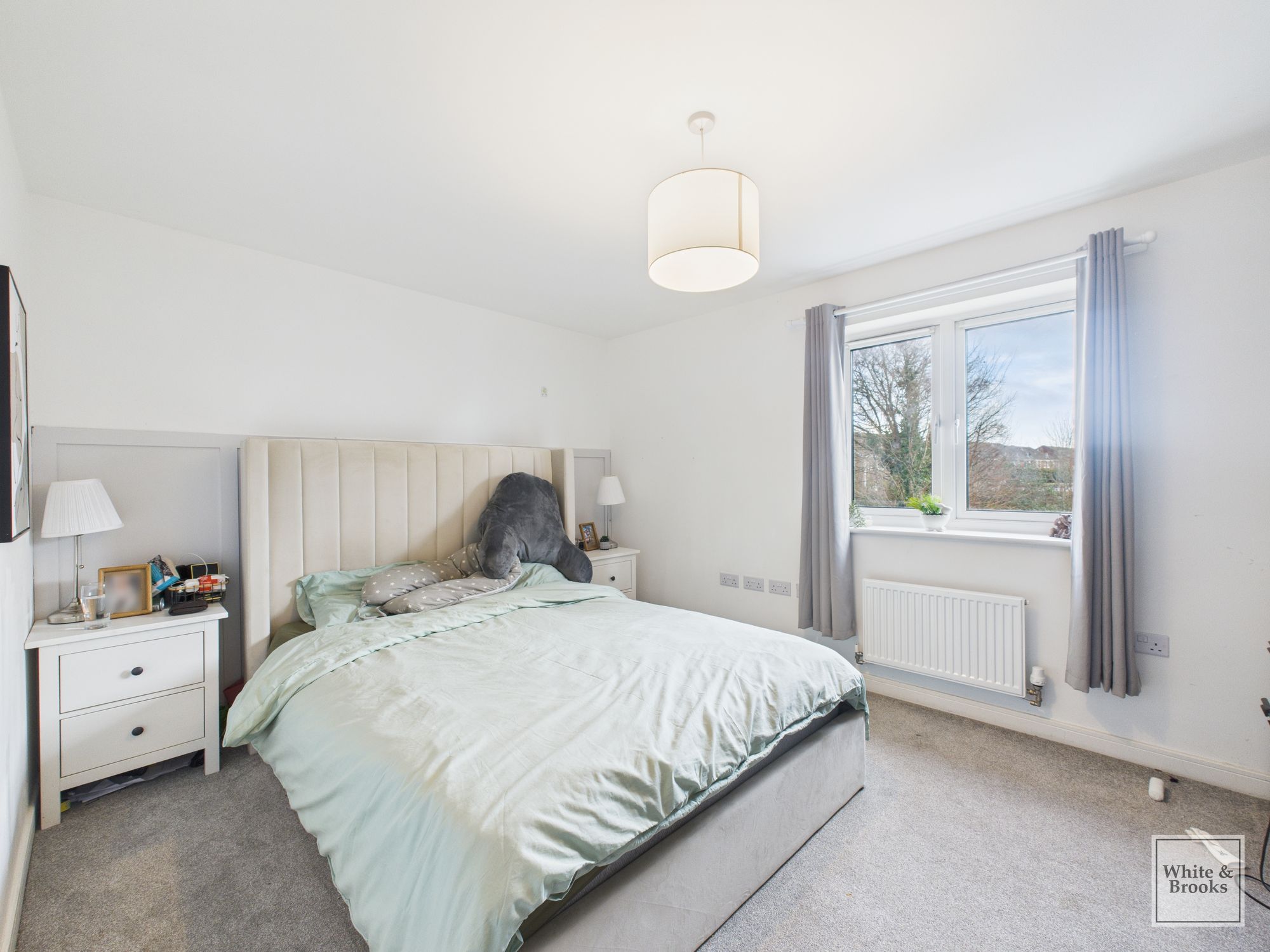 2 bed end of terrace house for sale in Cyril Way, Chichester, PO19 10