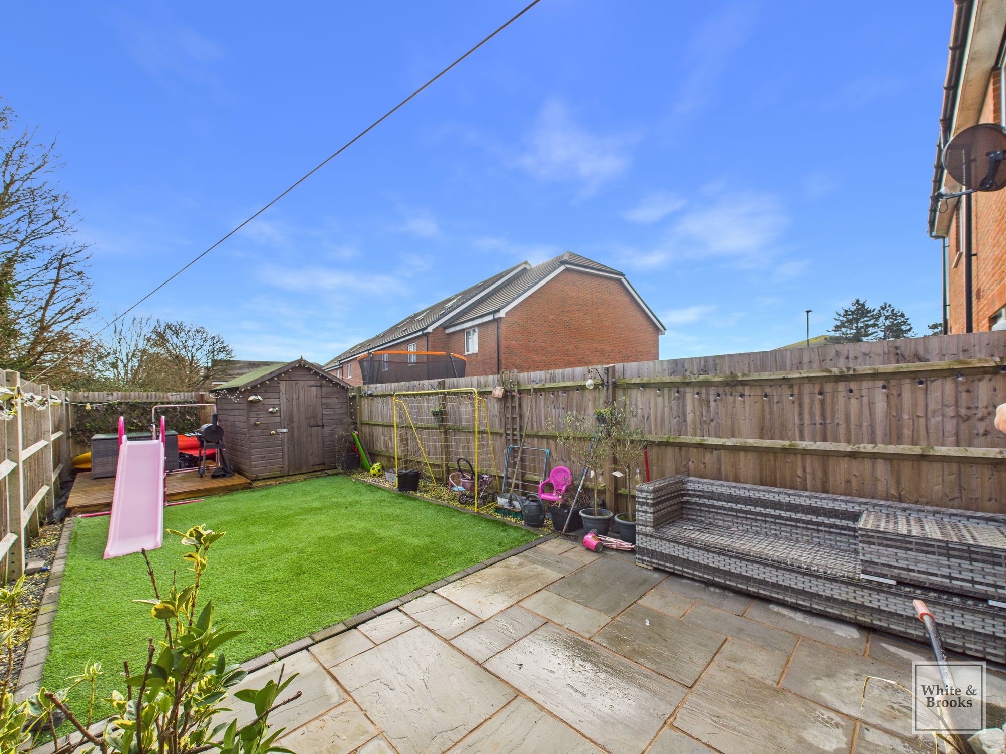 2 bed end of terrace house for sale in Cyril Way, Chichester, PO19  - Property Image 4
