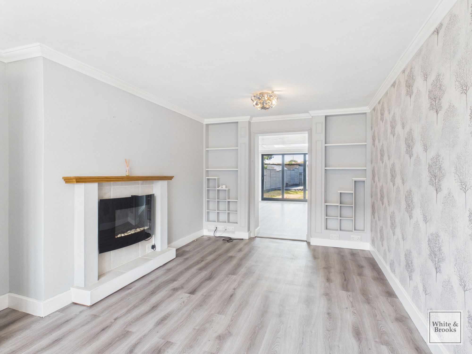 2 bed end of terrace house for sale in Foundry Road, Yapton, BN18  - Property Image 2