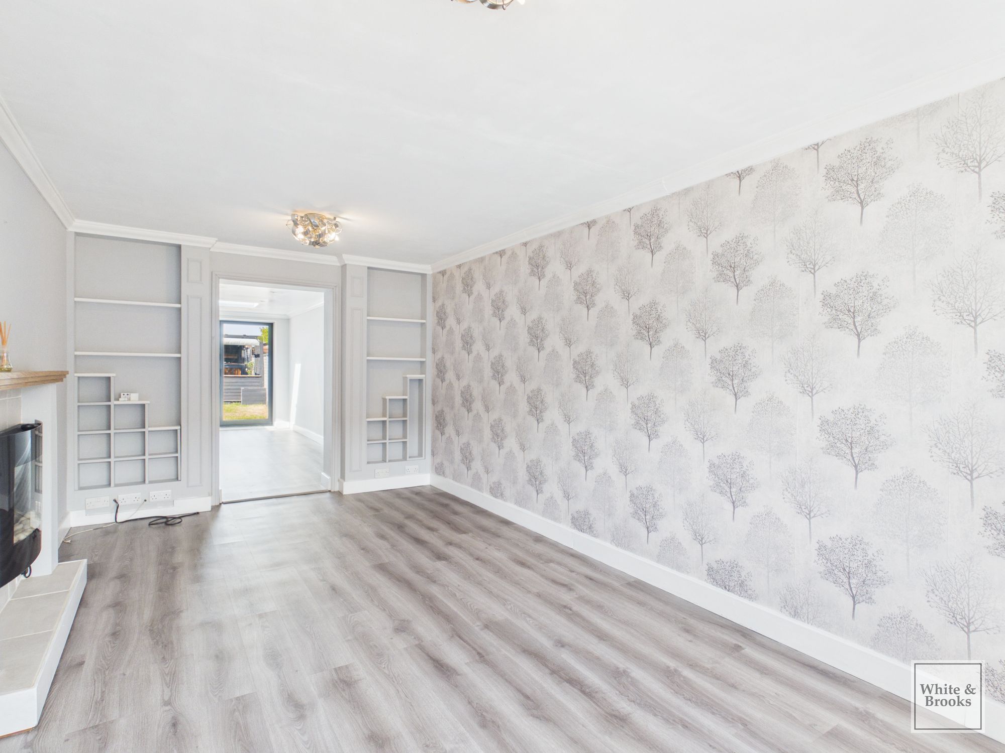 2 bed end of terrace house for sale in Foundry Road, Yapton, BN18 5