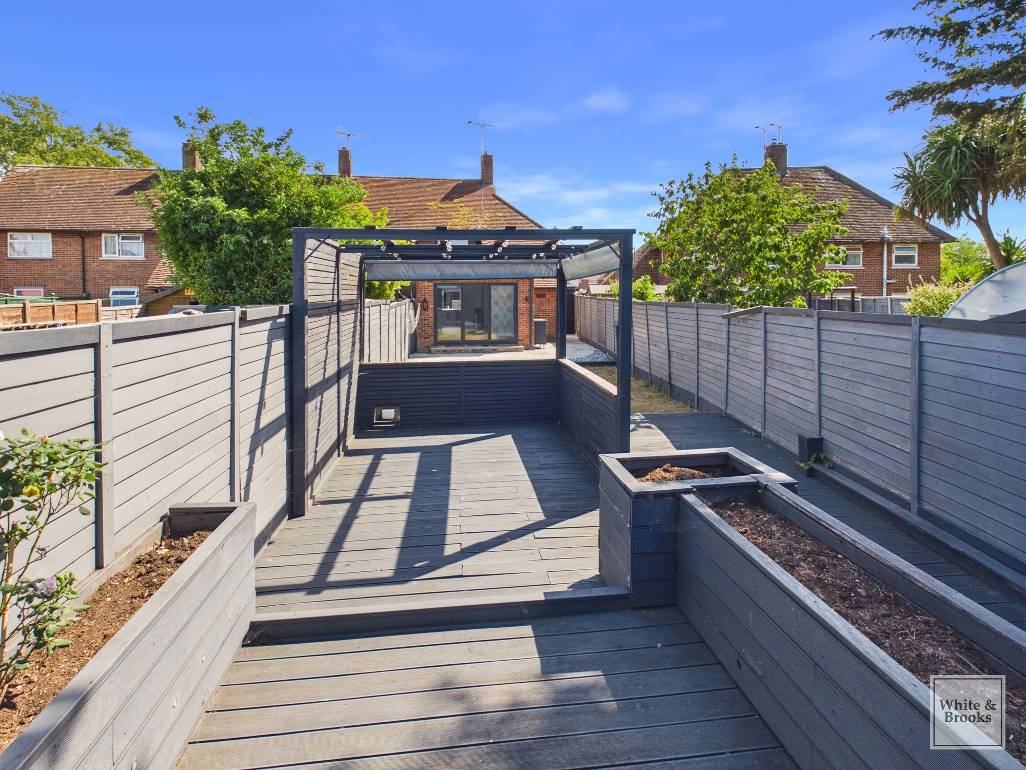 2 bed end of terrace house for sale in Foundry Road, Yapton, BN18 18