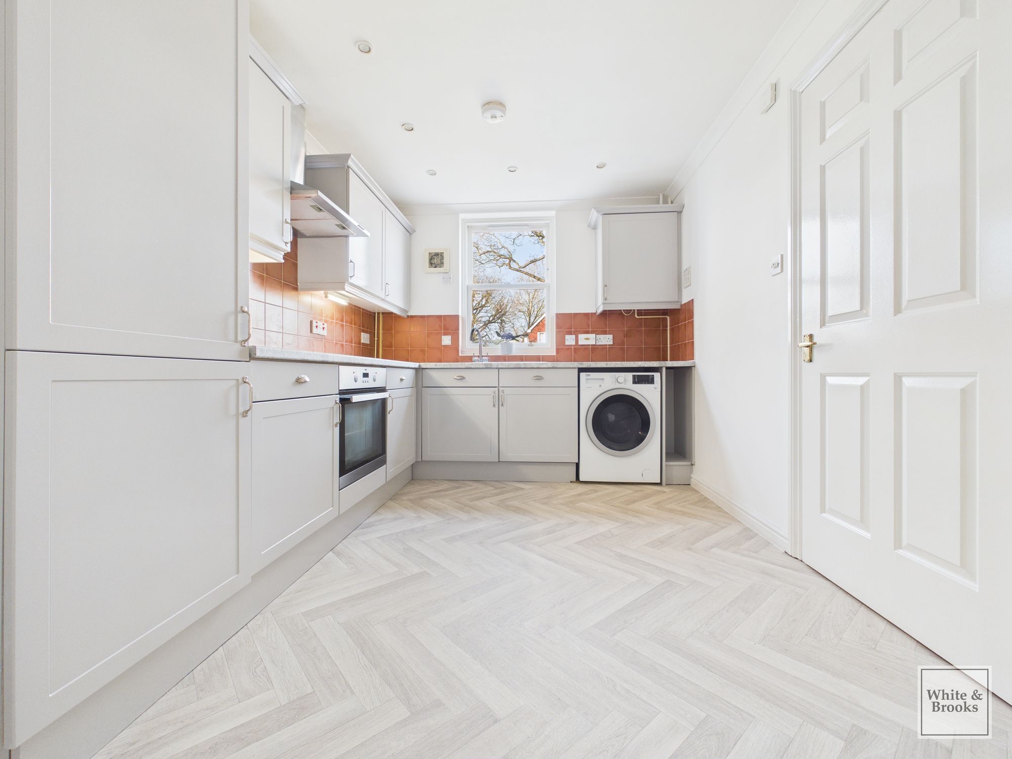 3 bed end of terrace house for sale in The Sadlers, Westhampnett, PO18  - Property Image 2