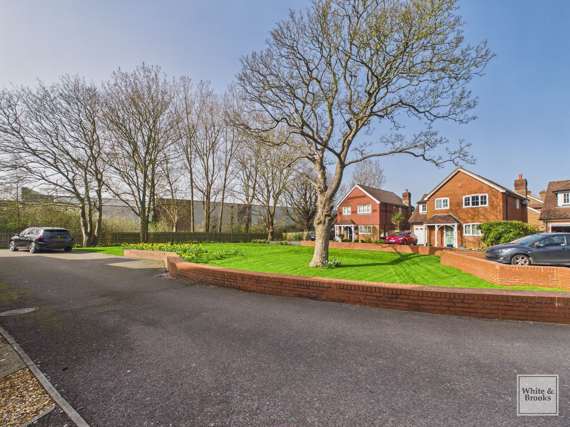 3 bed end of terrace house for sale in The Sadlers, Westhampnett, PO18 19