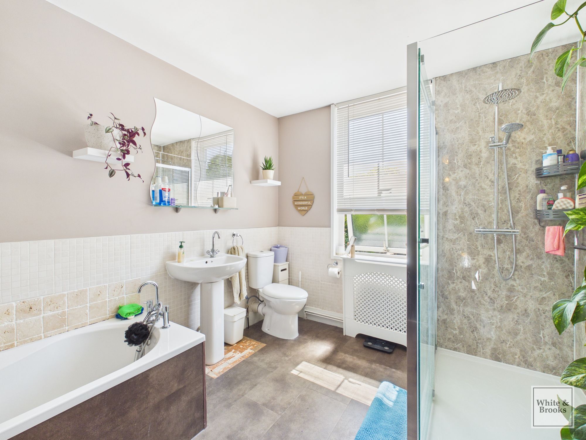 2 bed semi-detached house for sale in Chichester Road, Bognor Regis, PO21  - Property Image 4