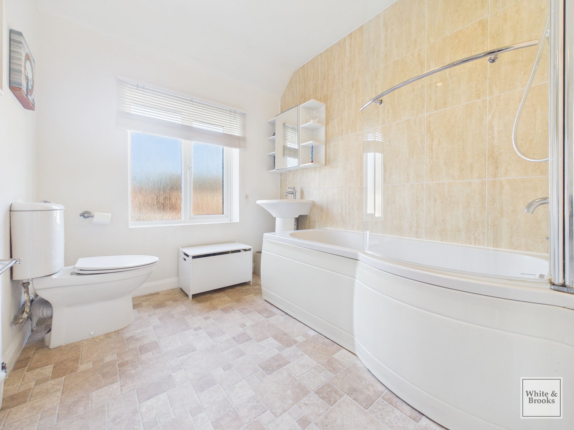 2 bed mid-terraced house for sale in Gilmore Road, Chichester, PO19  - Property Image 15