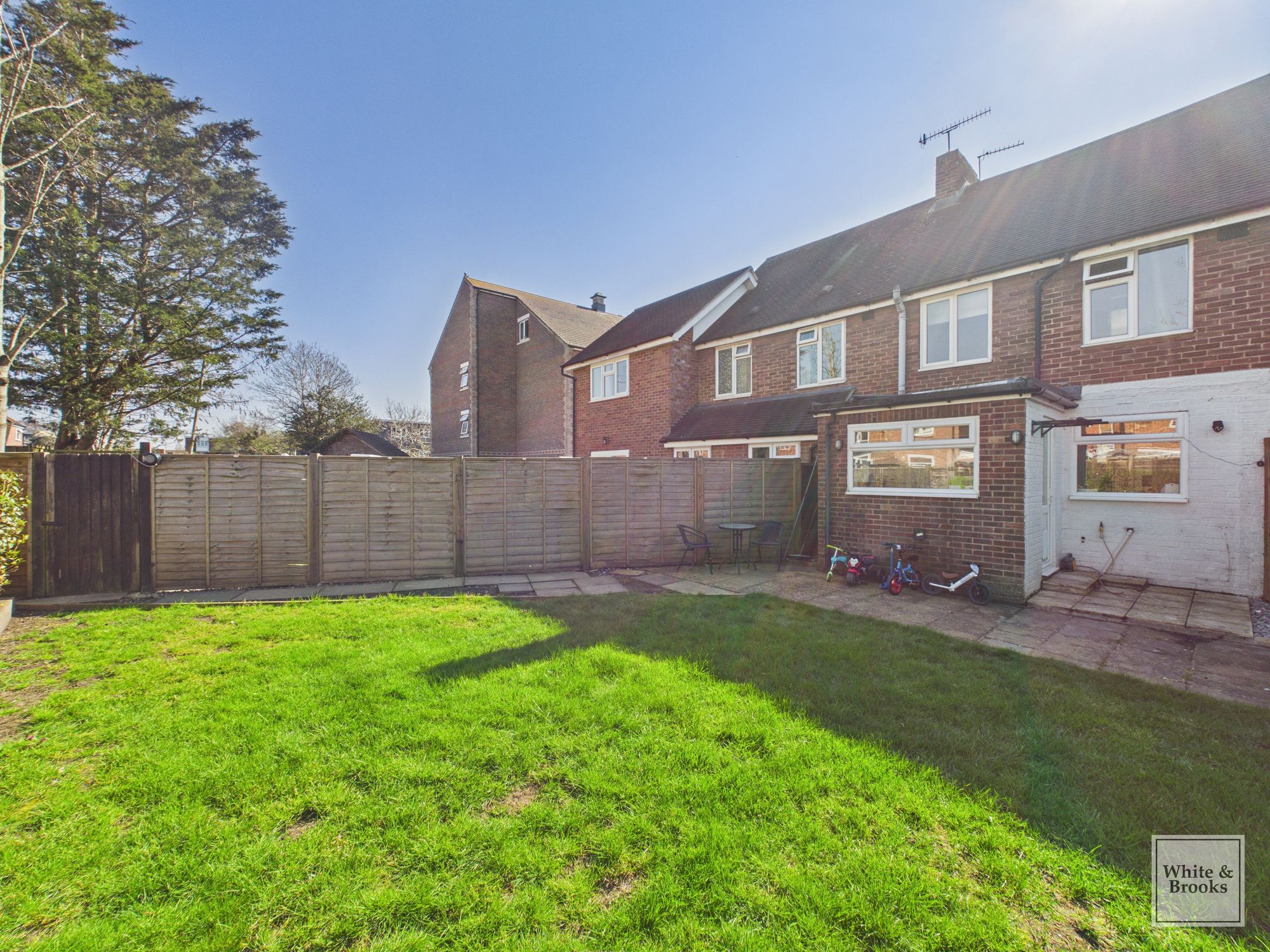 2 bed mid-terraced house for sale in Gilmore Road, Chichester, PO19  - Property Image 18