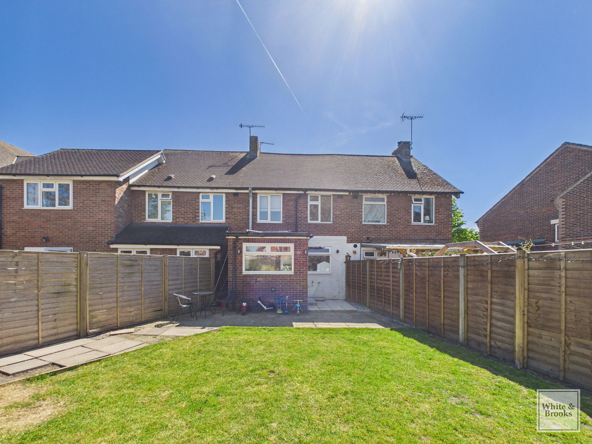 2 bed mid-terraced house for sale in Gilmore Road, Chichester, PO19 3