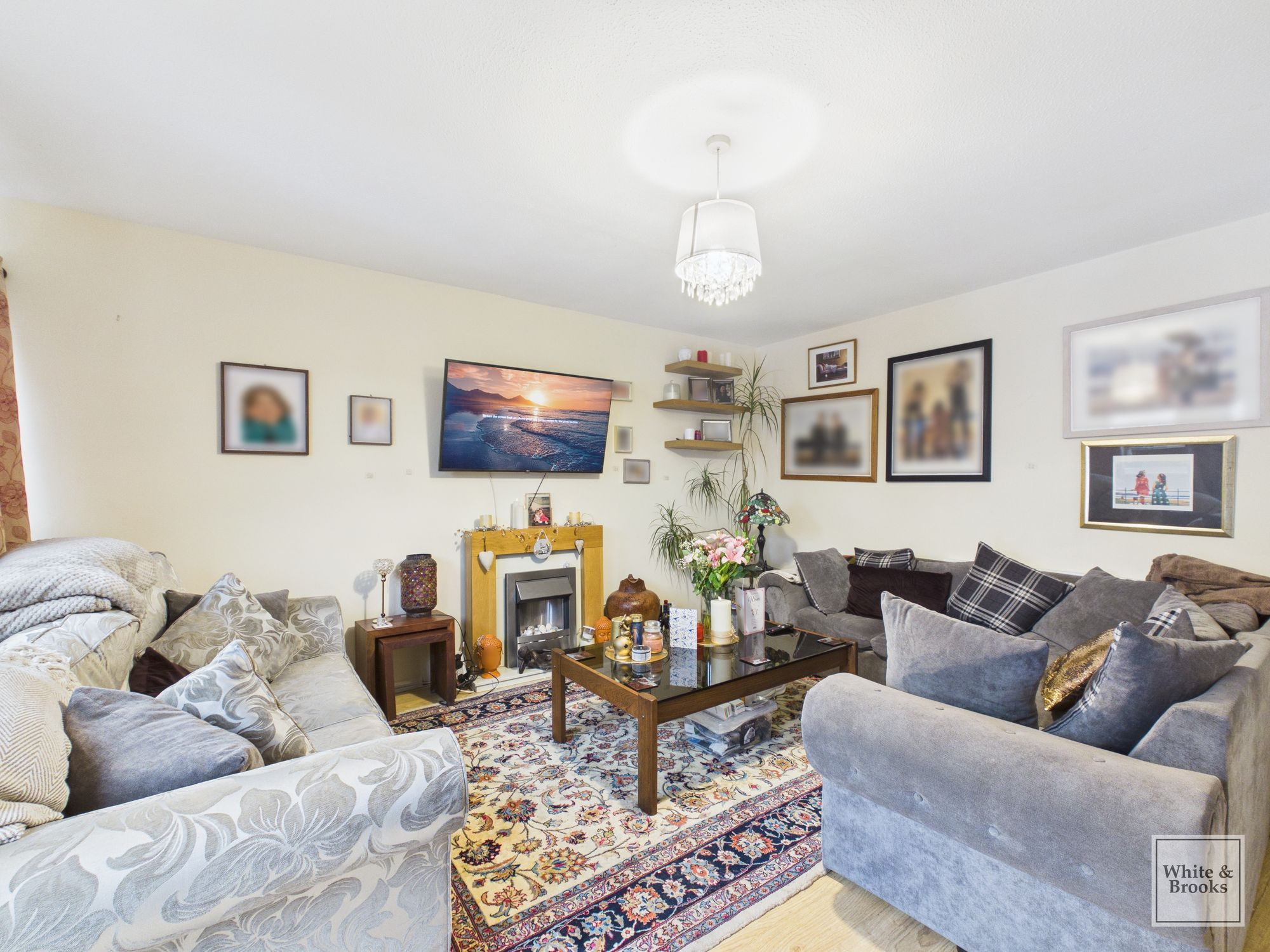 3 bed mid-terraced house for sale in Birdham Close, Bognor Regis, PO21  - Property Image 2