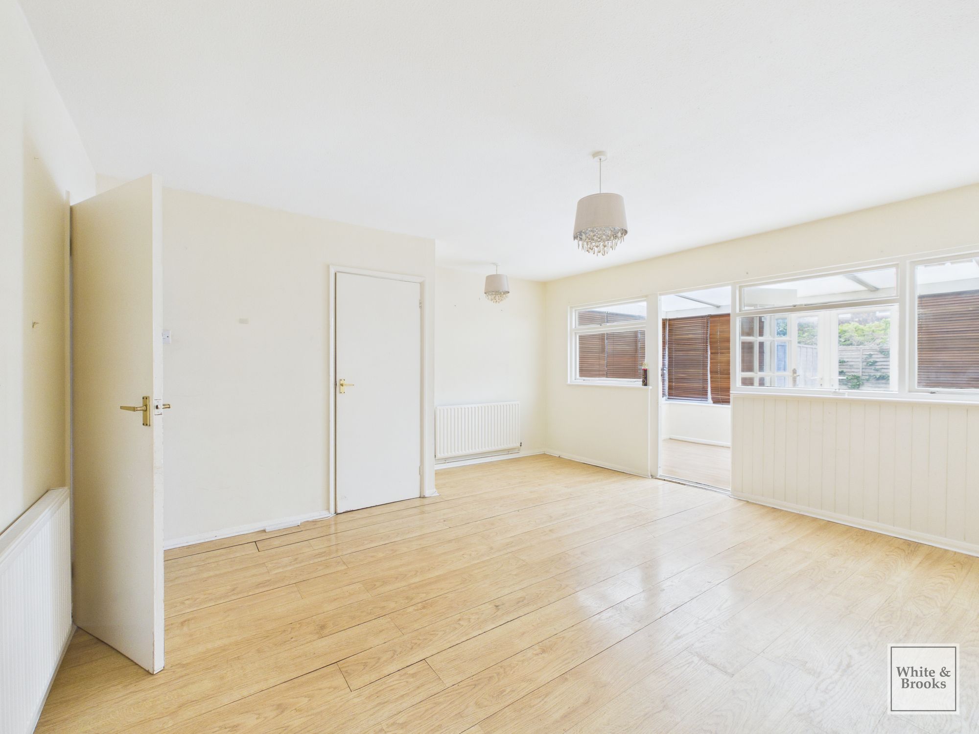 3 bed mid-terraced house for sale in Birdham Close, Bognor Regis, PO21  - Property Image 2