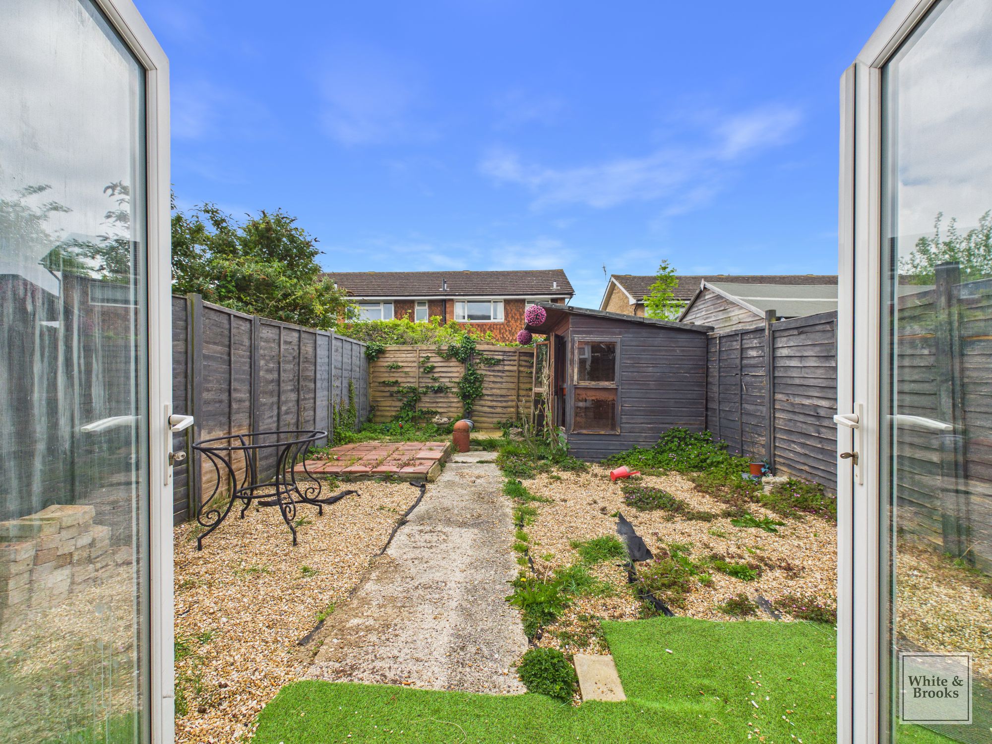 3 bed mid-terraced house for sale in Birdham Close, Bognor Regis, PO21 17