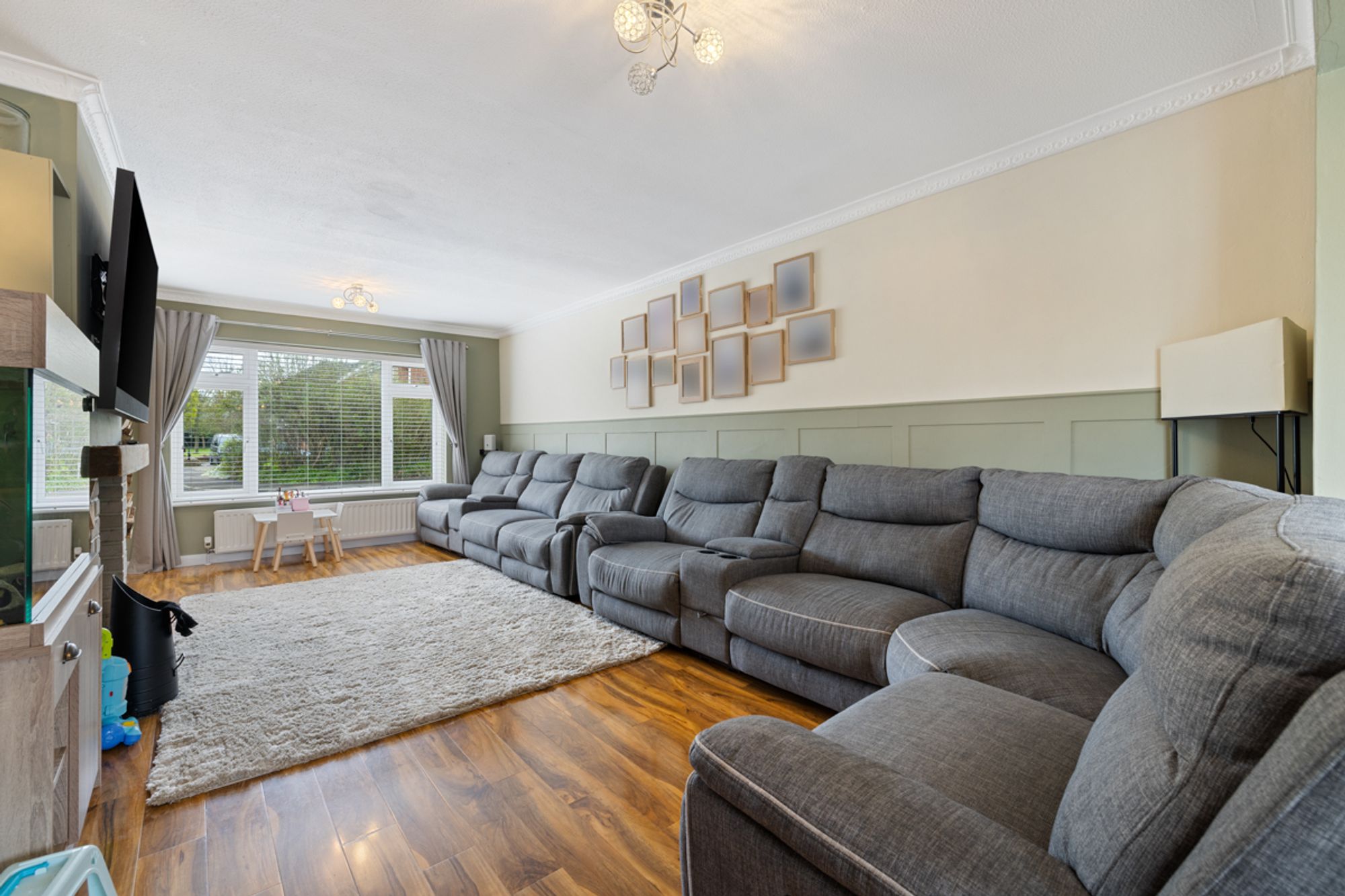 3 bed detached house for sale in Windsor Close, West Meads, PO21  - Property Image 2