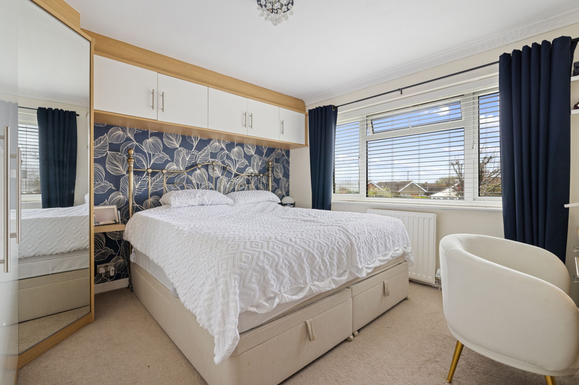 3 bed detached house for sale in Windsor Close, West Meads, PO21  - Property Image 4