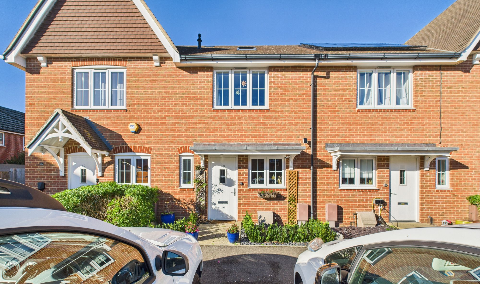 3 bed terraced house for sale in Kelmscott Way, Bognor Regis, PO21  - Property Image 1