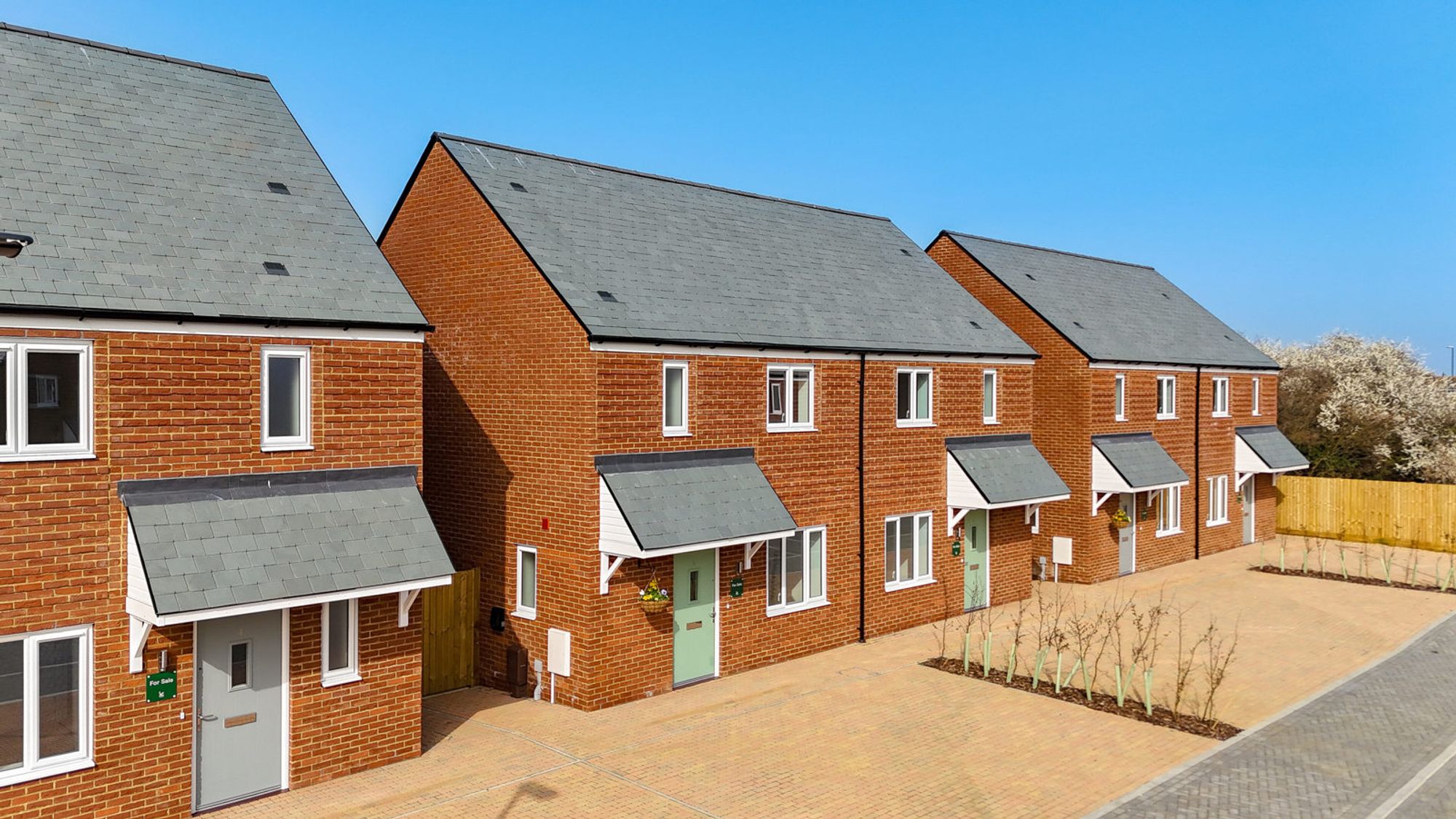 2 bed house for sale in Luker Place, Romney Broadwalk, PO22  - Property Image 1