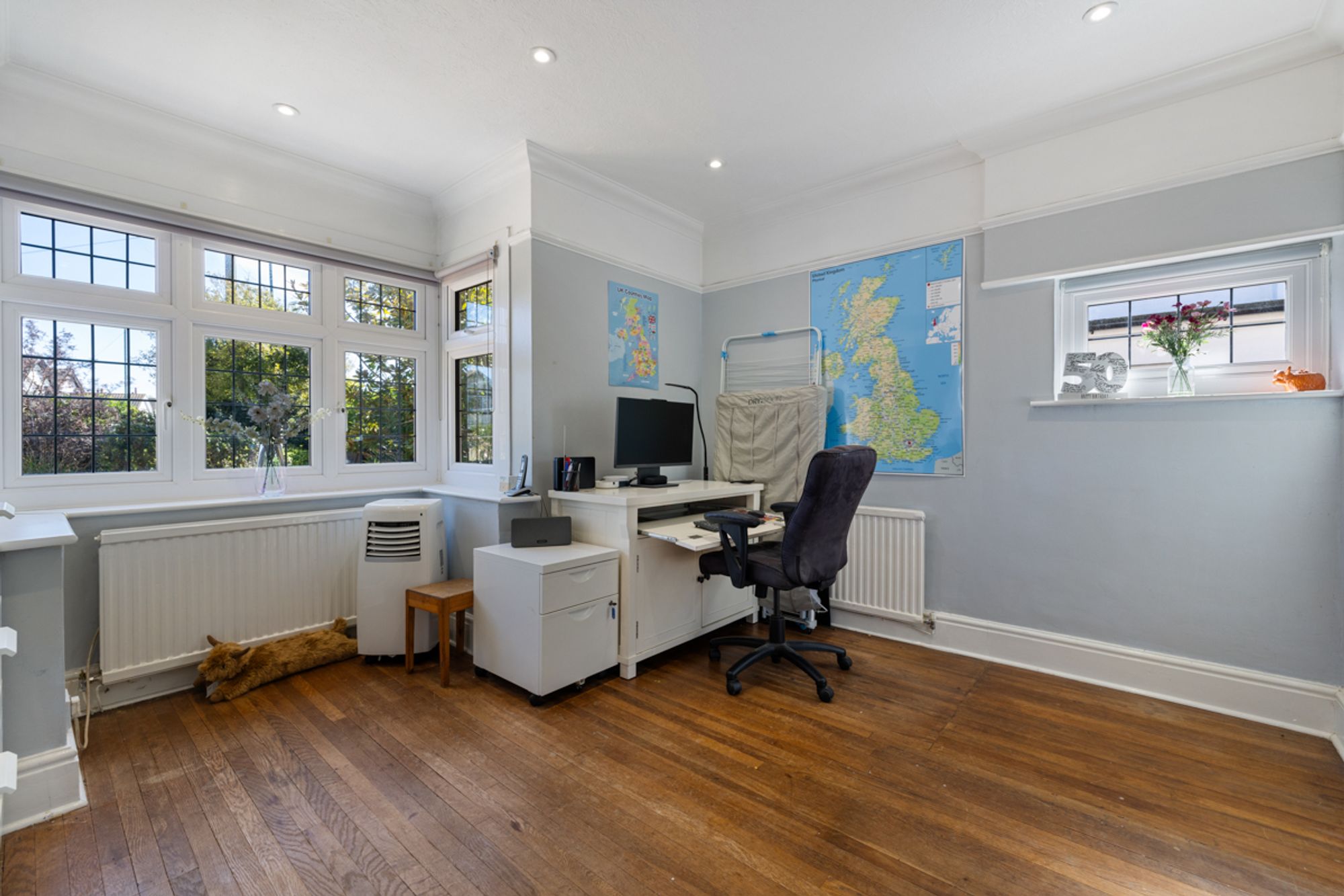 6 bed detached house for sale in Hawthorn Road, Bognor Regis, PO21 15