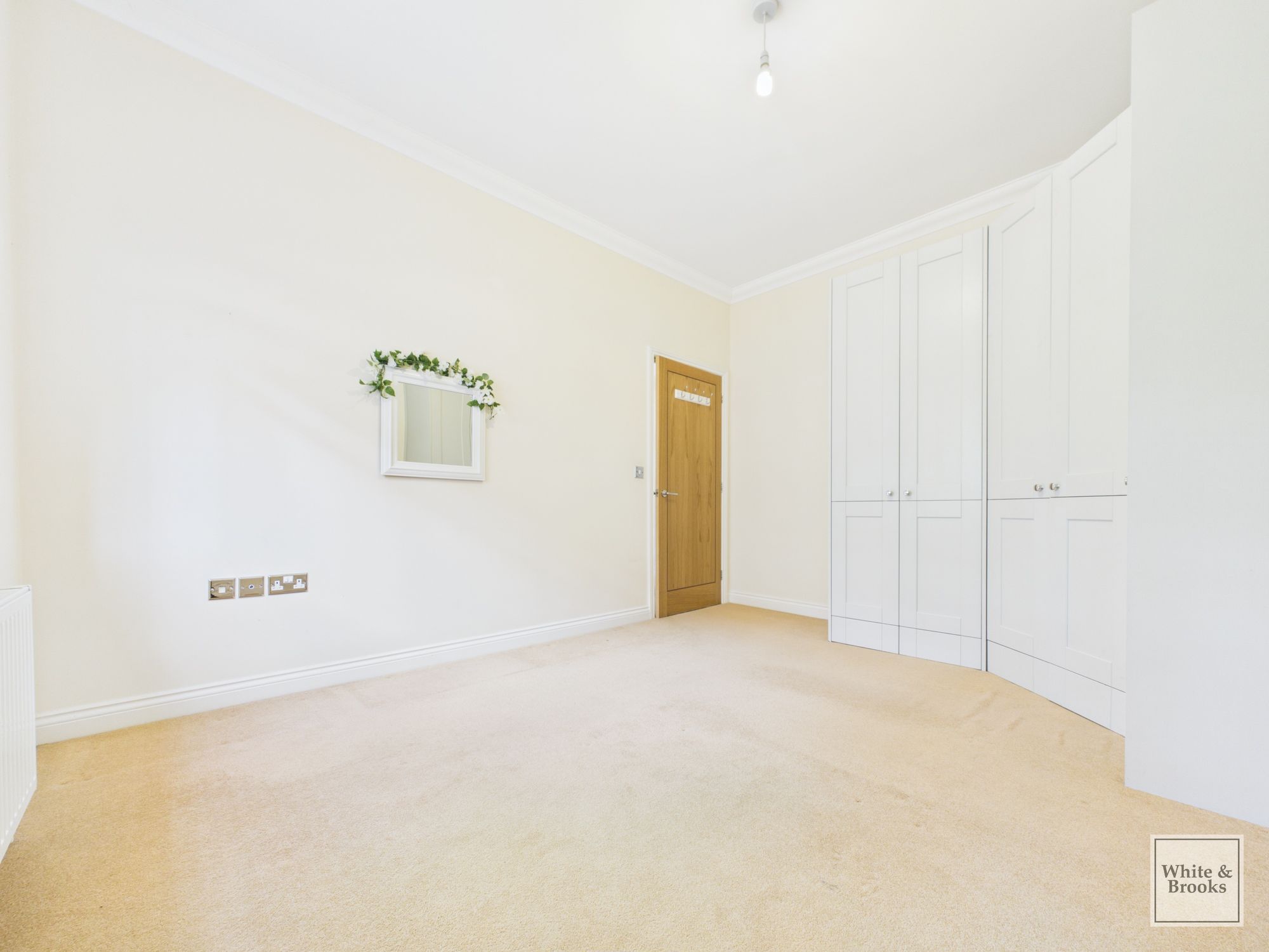 2 bed apartment for sale in Lavant Road, Bernardsgate, PO19 6
