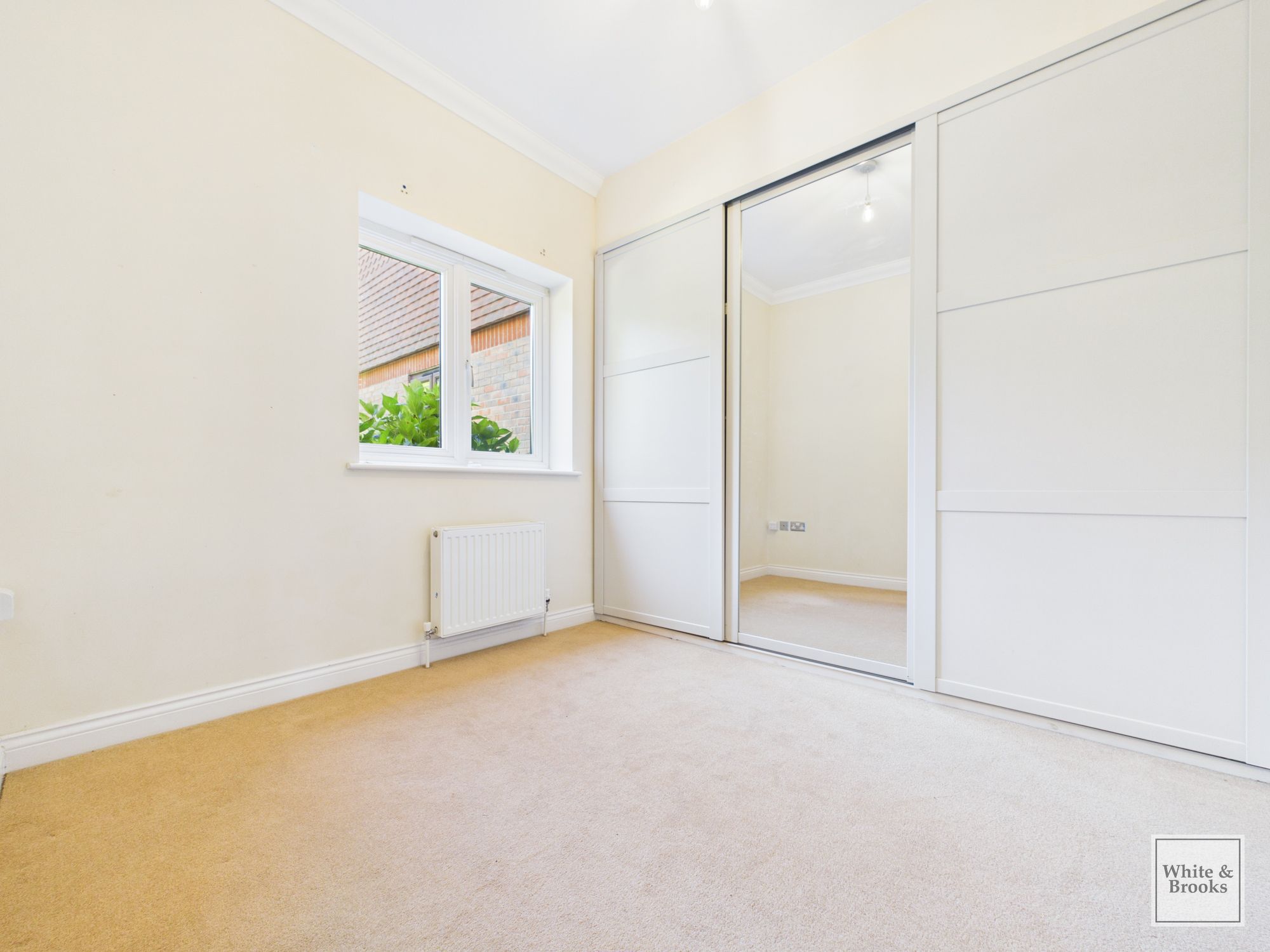 2 bed apartment for sale in Lavant Road, Bernardsgate, PO19  - Property Image 9