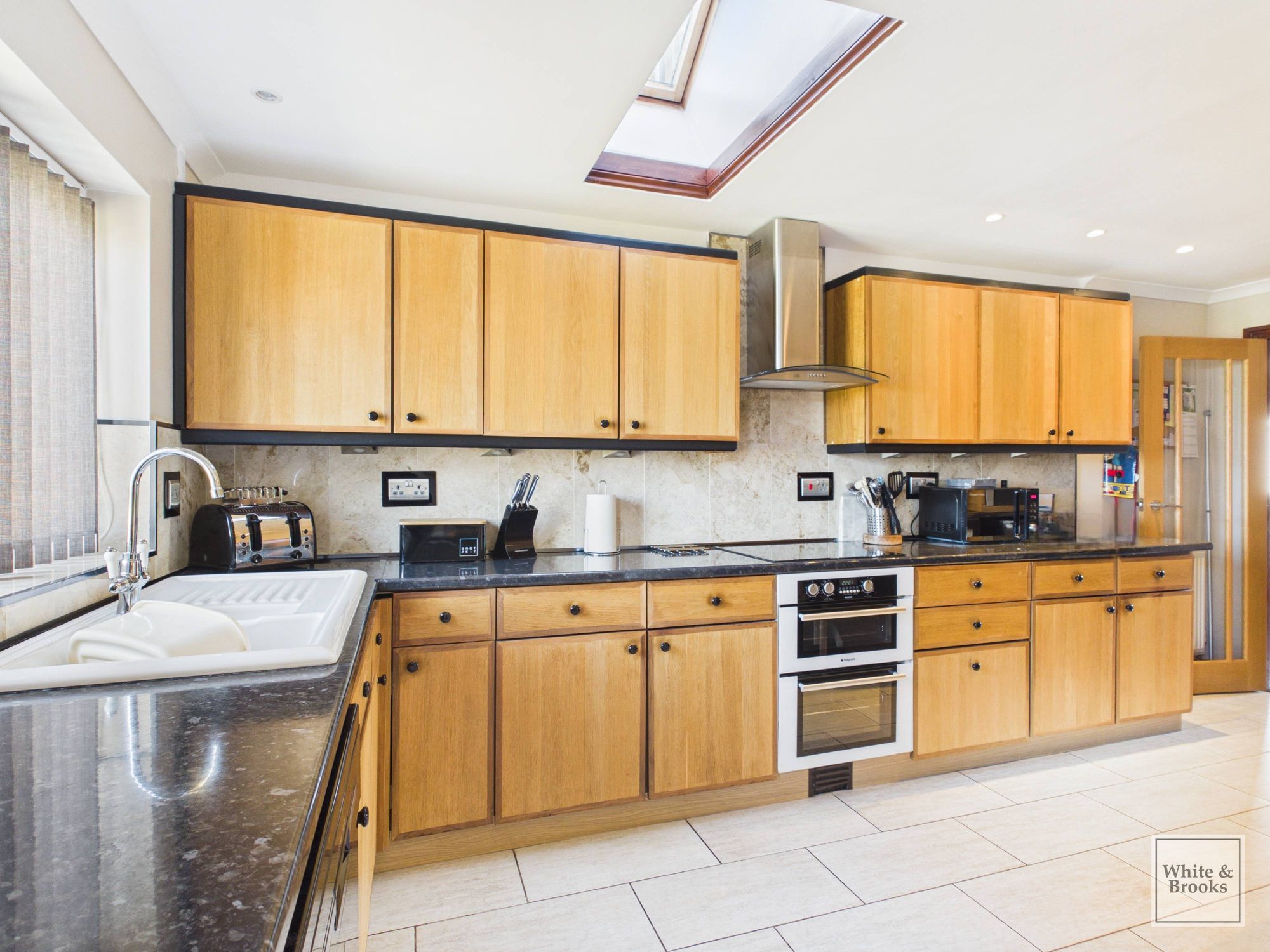 3 bed semi-detached house for sale in Arunford Close, Ford, BN18  - Property Image 14