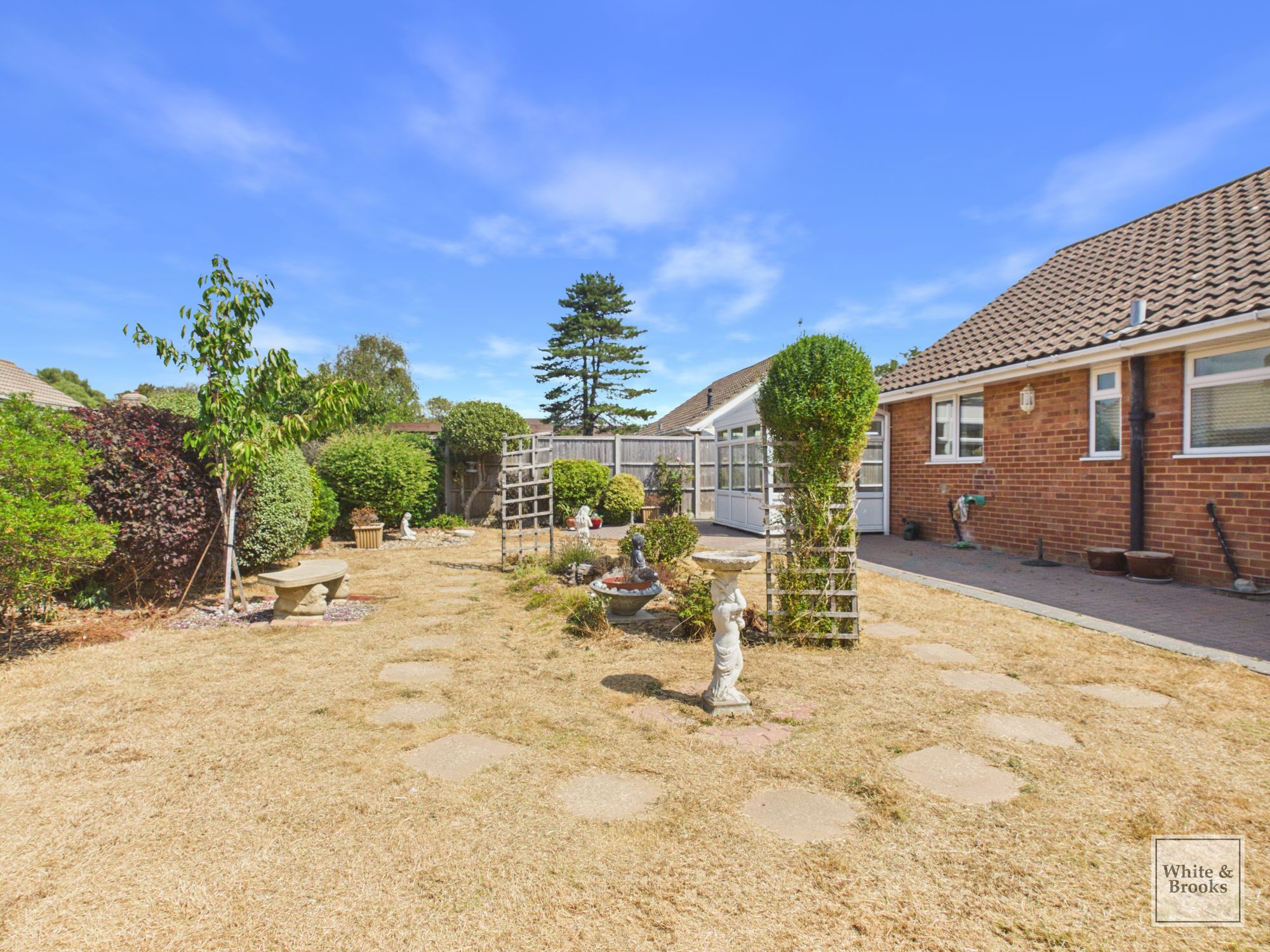 2 bed detached bungalow for sale in Hughes Close, West Meads, PO21 16