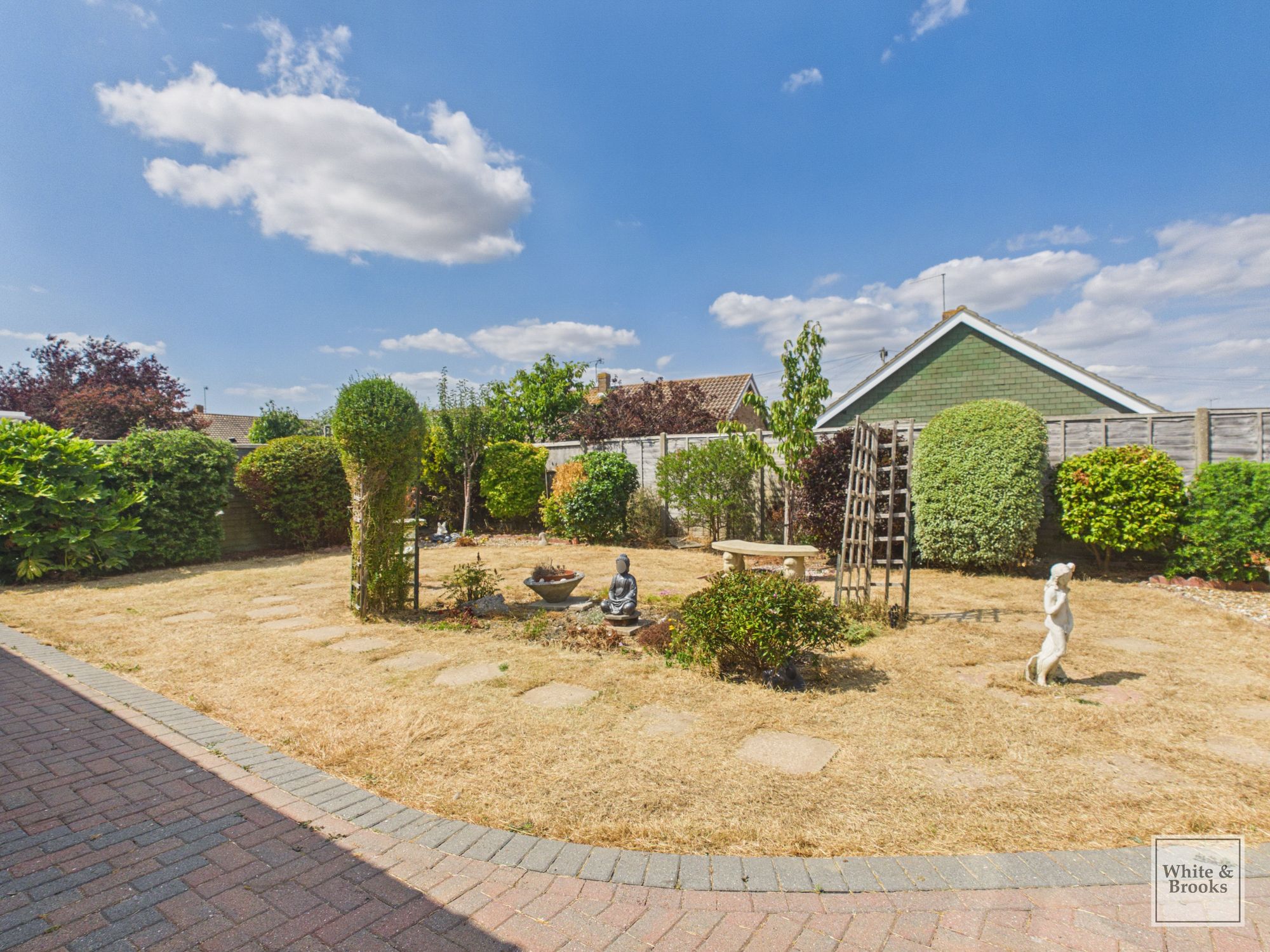 2 bed detached bungalow for sale in Hughes Close, West Meads, PO21 3