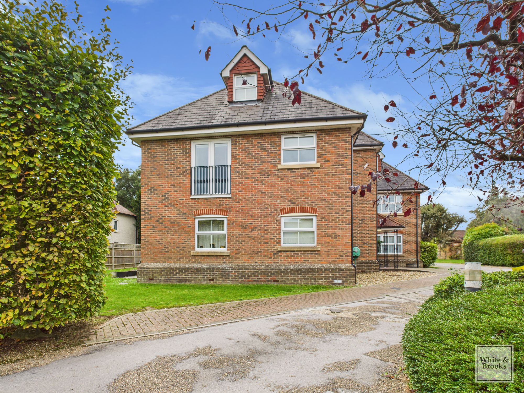 2 bed flat for sale in Barnham Road, Barnham, PO22 16