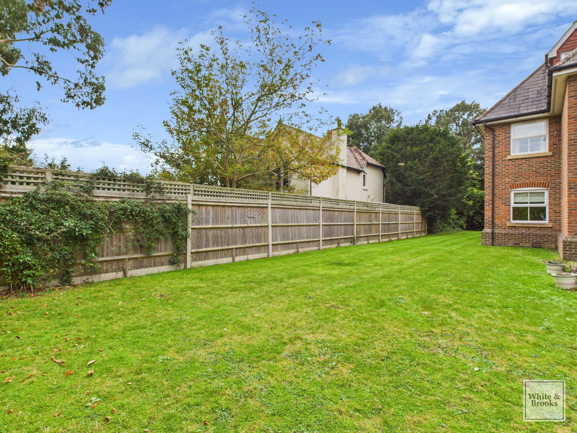 2 bed flat for sale in Barnham Road, Barnham, PO22  - Property Image 12