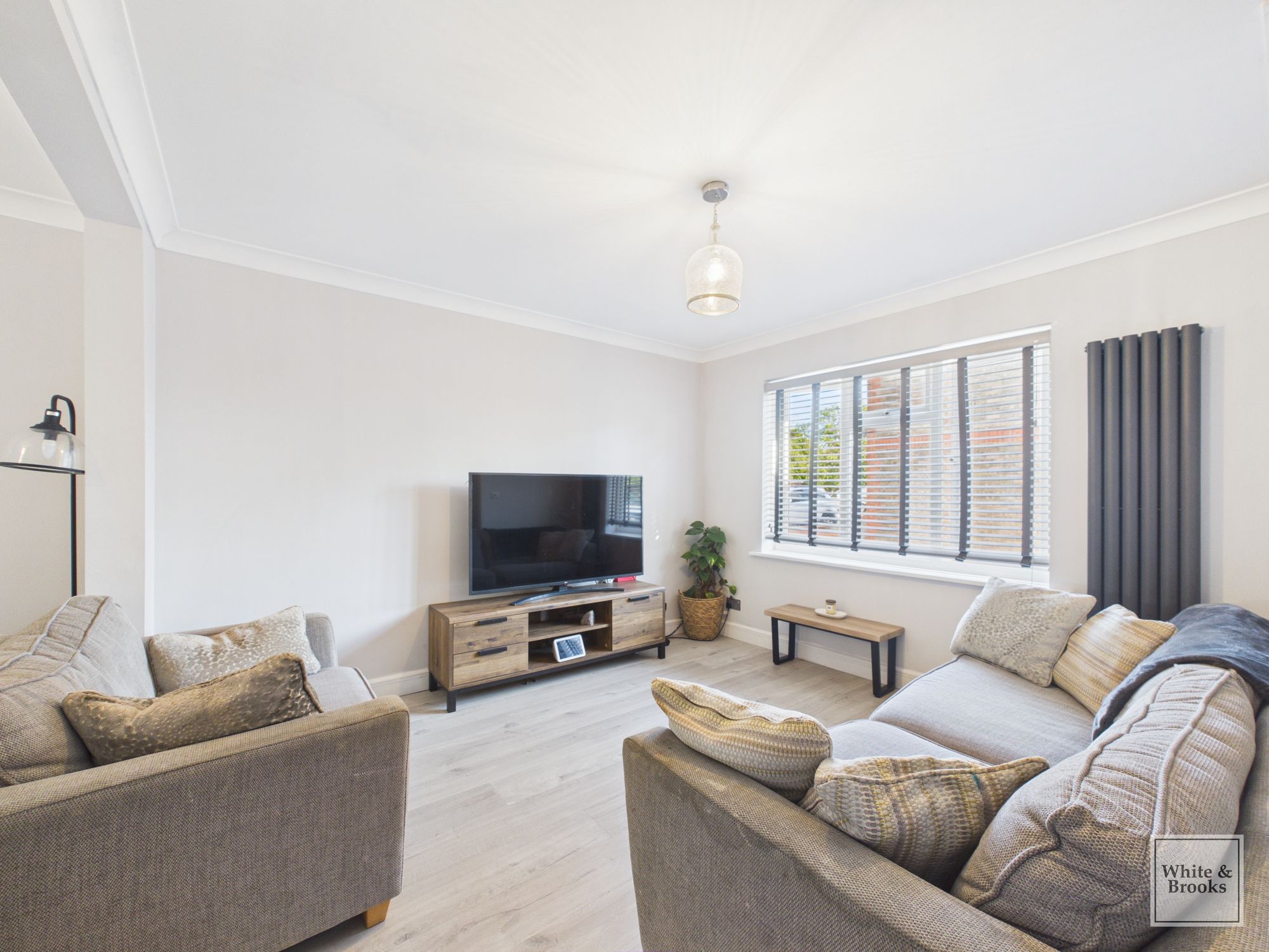 2 bed semi-detached house for sale in Martlet Close, Chichester, PO19 1