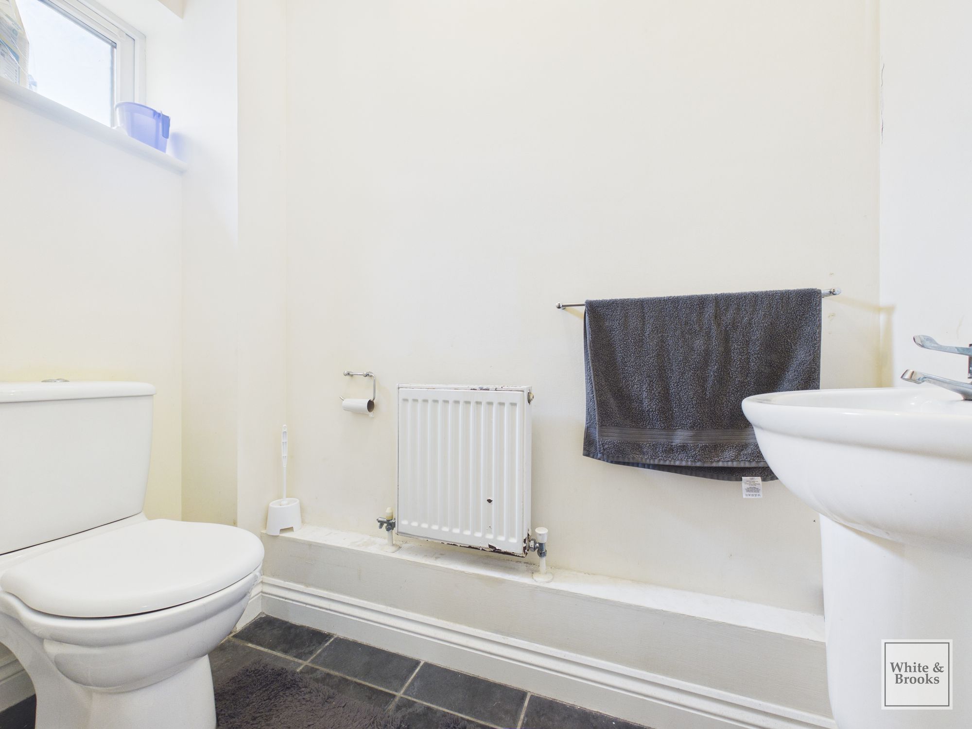 3 bed terraced house for sale in Parham Close, Chichester, PO19 5