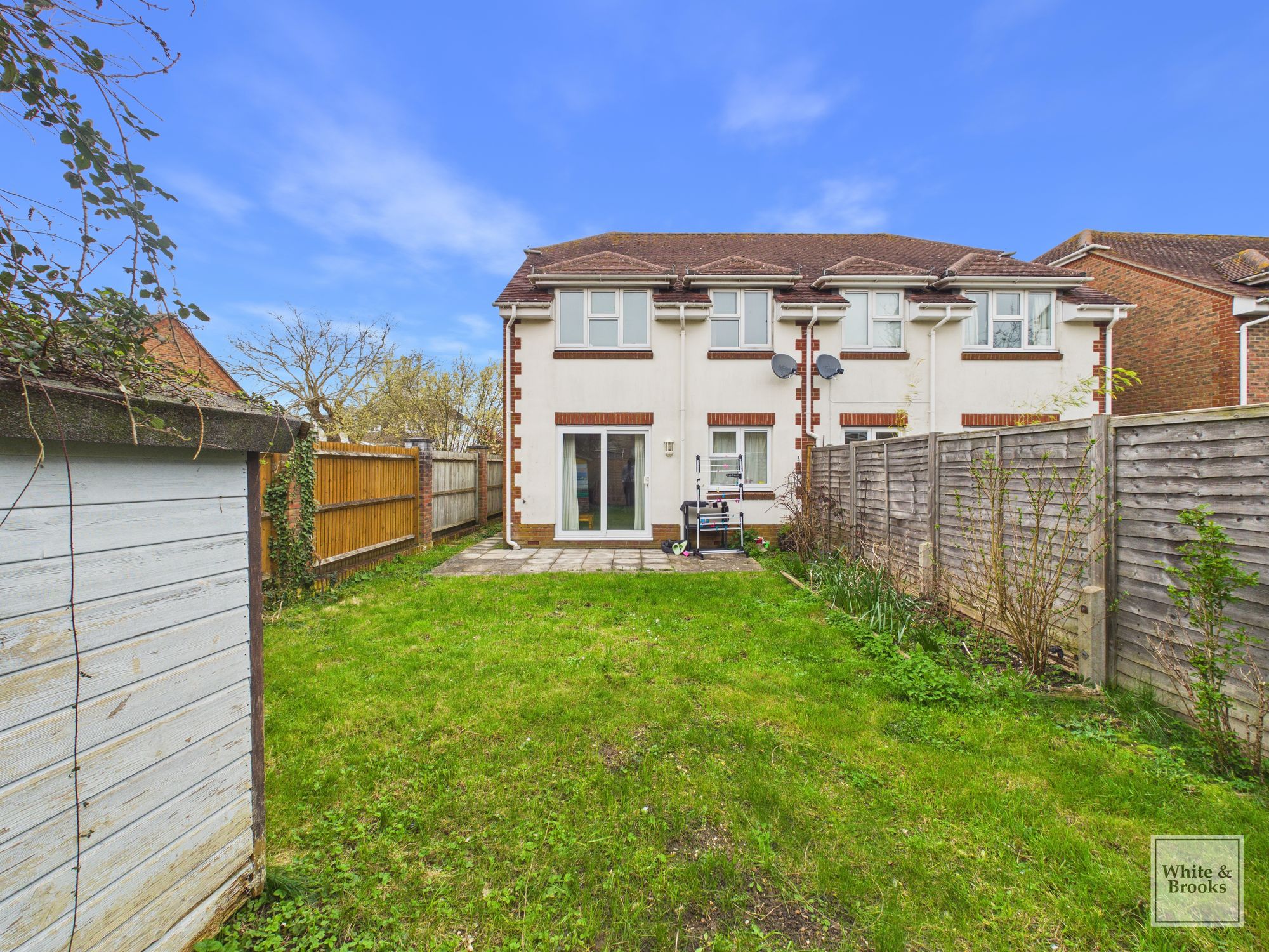 3 bed terraced house for sale in Parham Close, Chichester, PO19 3