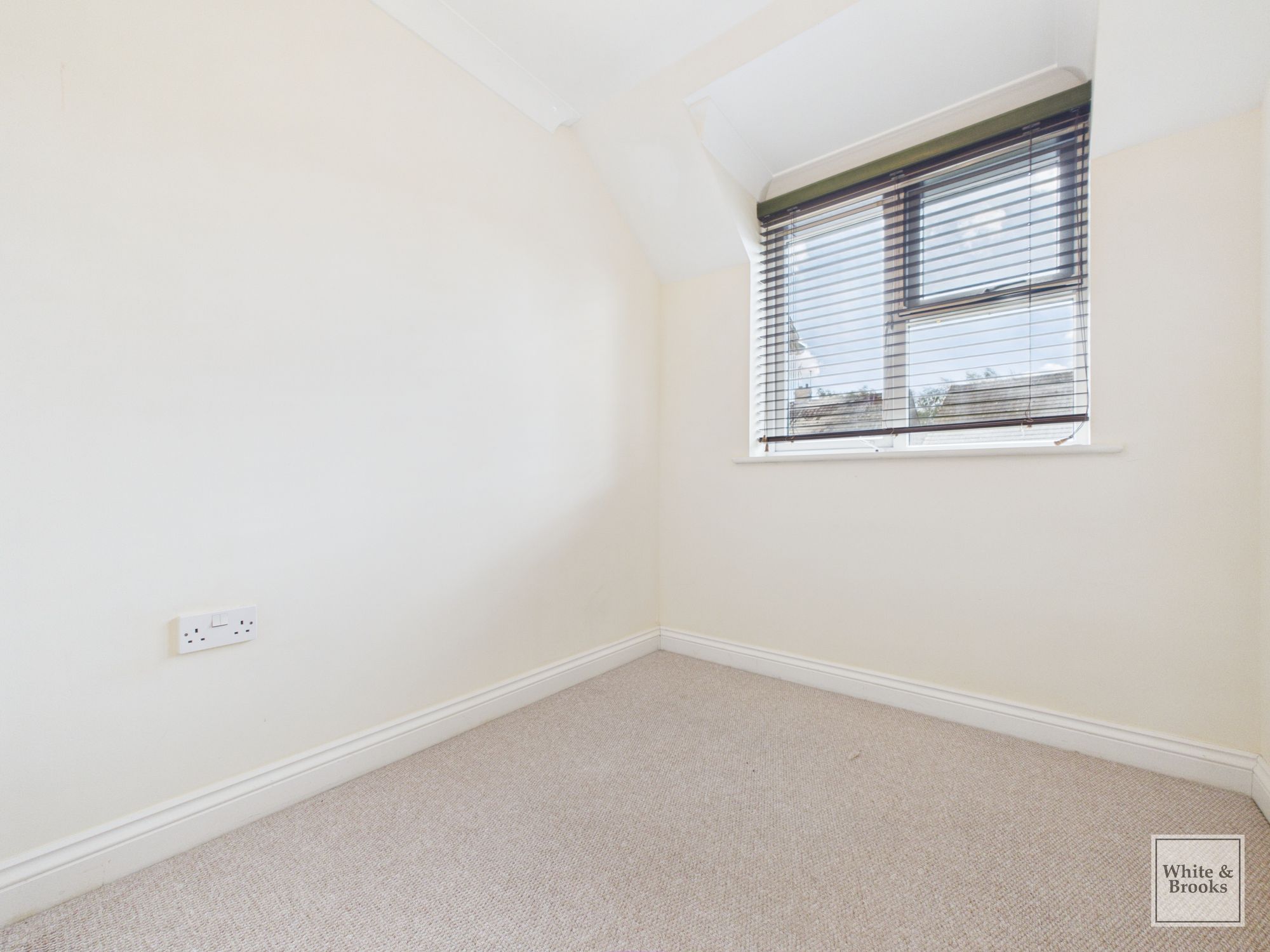 3 bed semi-detached house for sale in Parham Close, Chichester, PO19 6