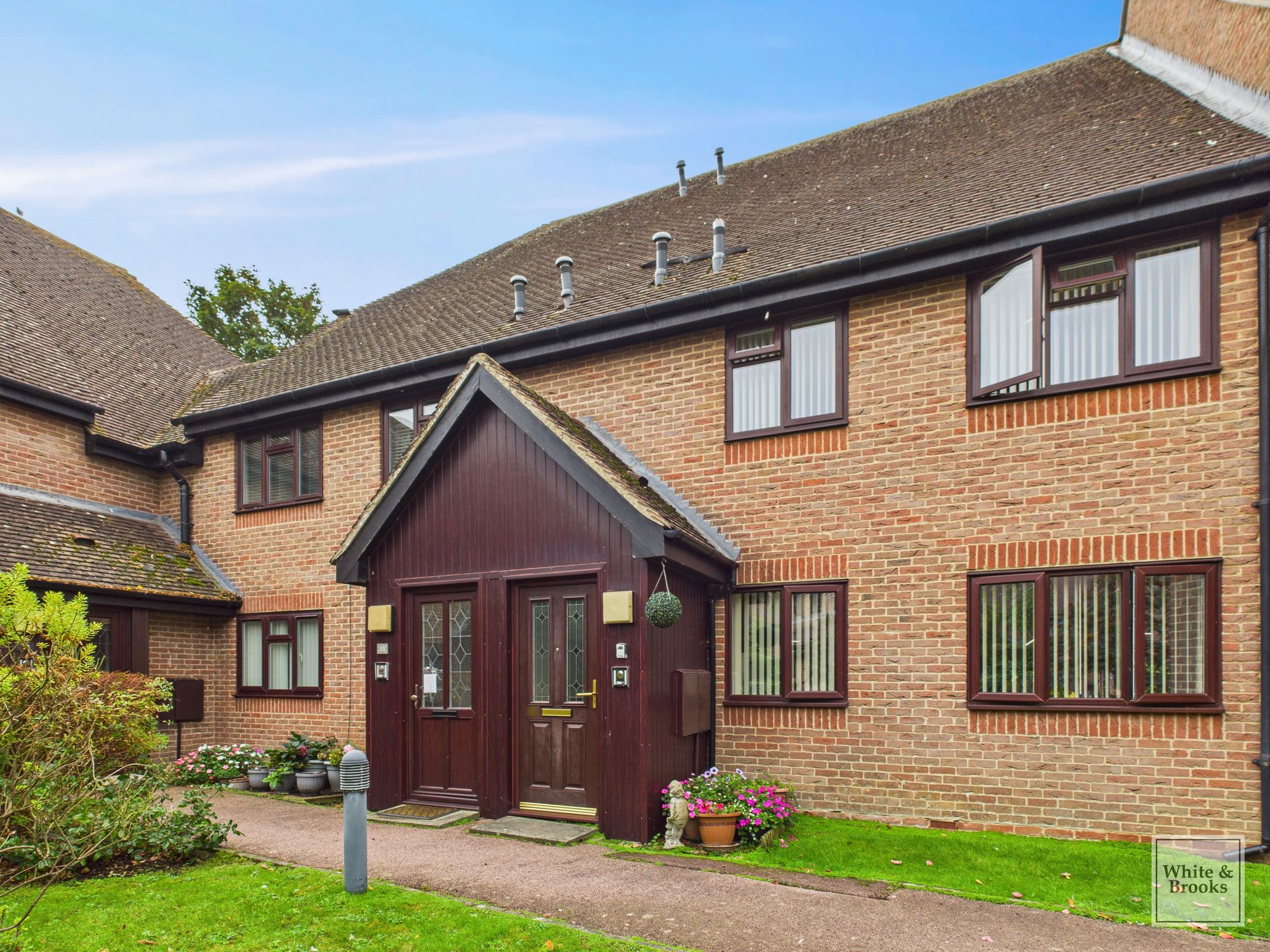 2 bed flat for sale in Gateway Lodge, Felpham Road, Felpham, PO22 7NS  - Property Image 1