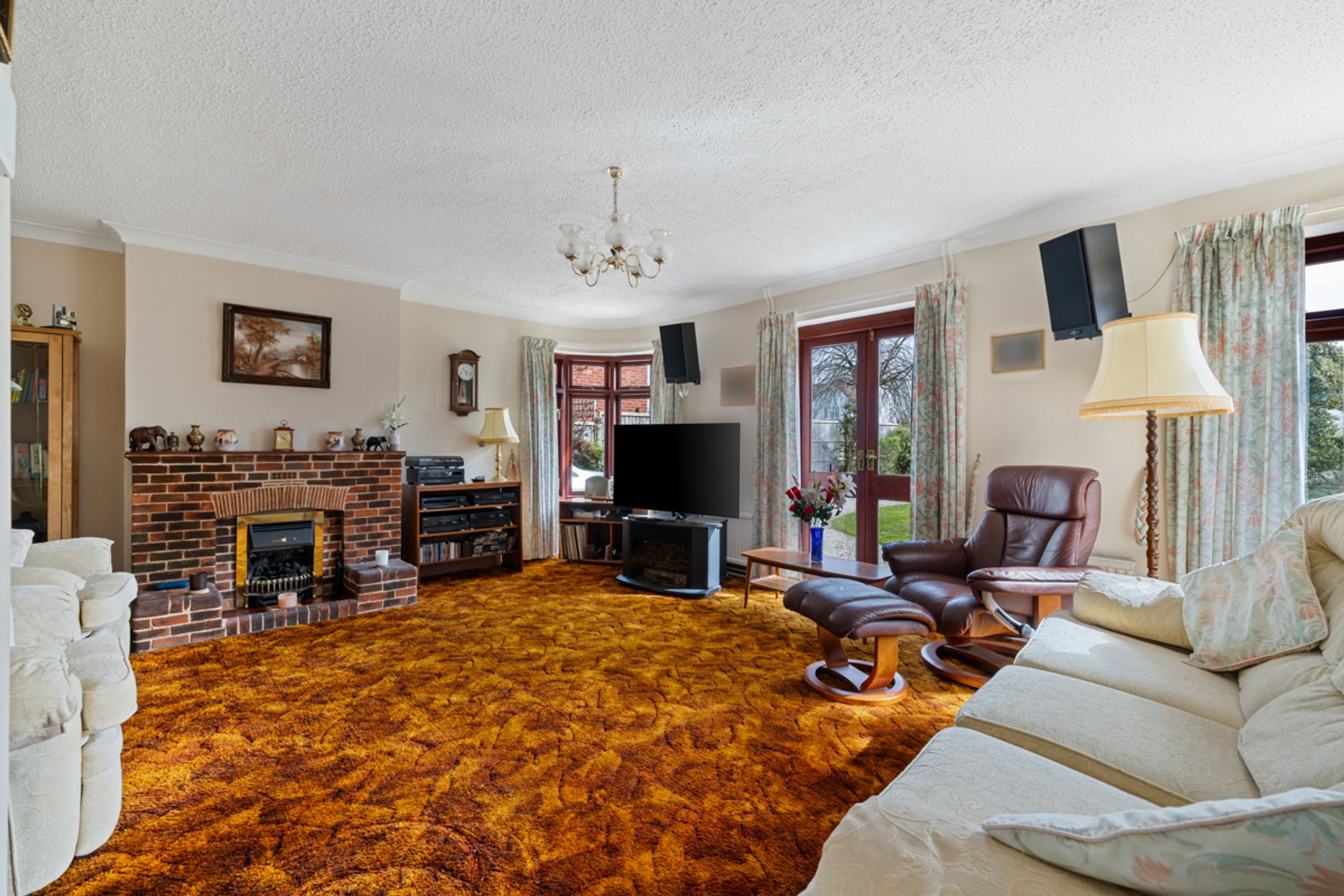 4 bed detached house for sale in Downview Road, Felpham, PO22  - Property Image 3