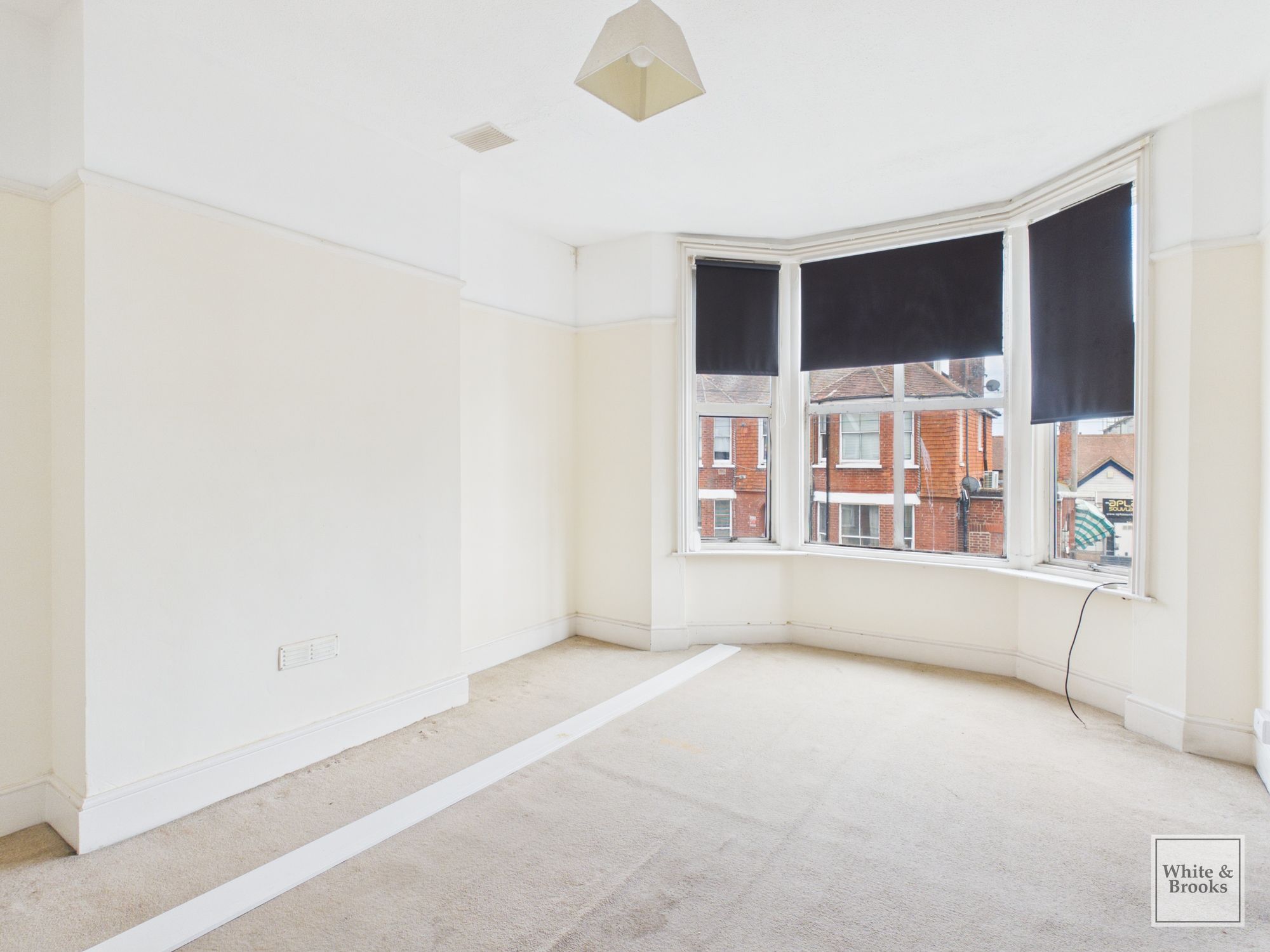 1 bed maisonette for sale in Longford Road, Bognor Regis, PO21  - Property Image 2