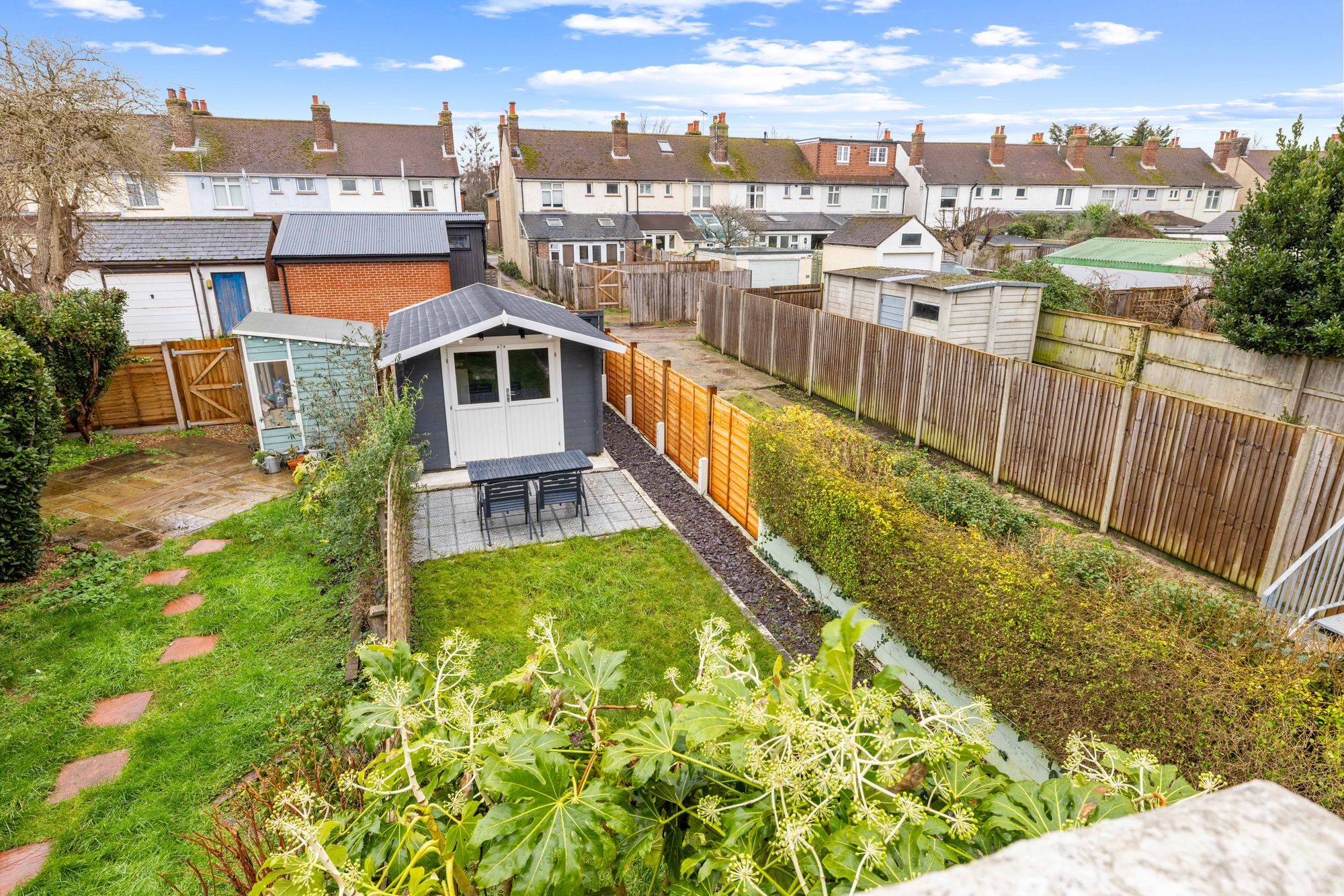 2 bed apartment for sale in Orchard Gardens, Chichester, PO19 13