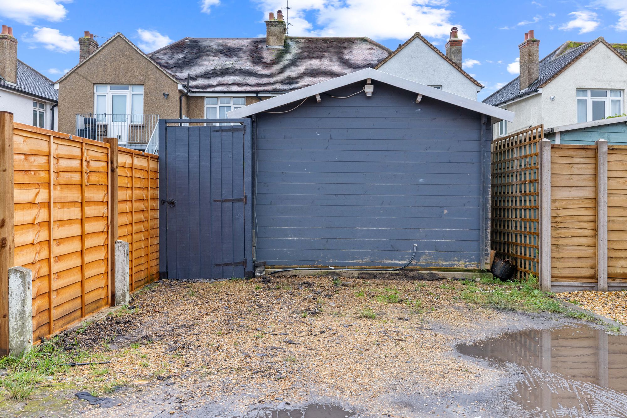 2 bed apartment for sale in Orchard Gardens, Chichester, PO19 16