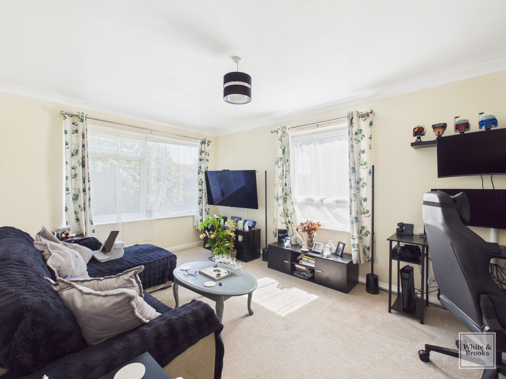 2 bed flat for sale in Cranford Gardens, Bognor Regis, PO21 1