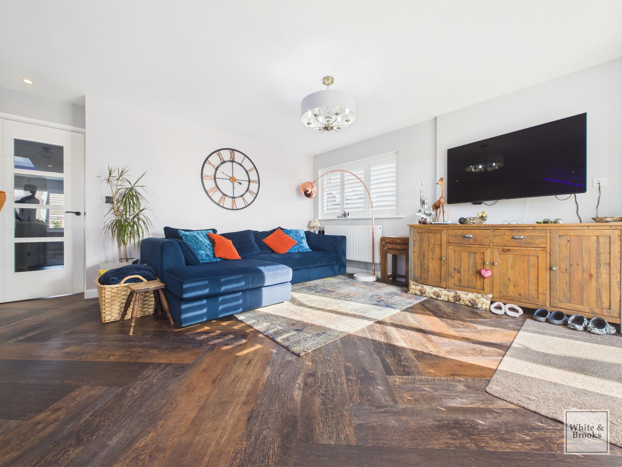 3 bed detached house for sale in Godwin Way, Chichester, PO18  - Property Image 2