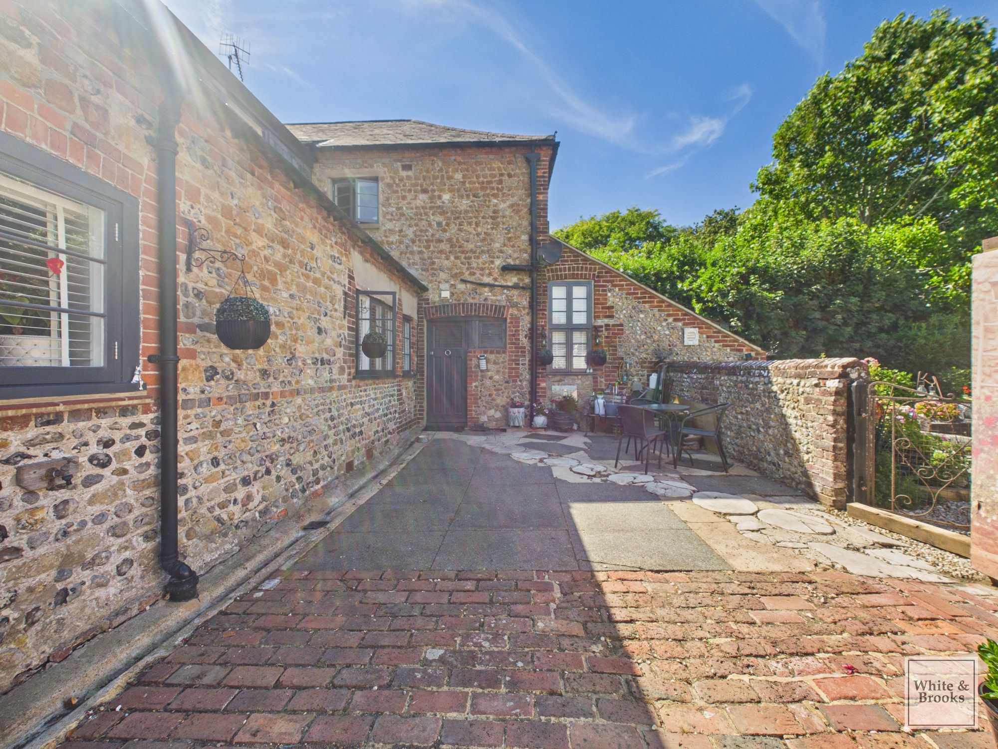 4 bed semi-detached house for sale in Bersted Street, Bognor Regis, PO22 28