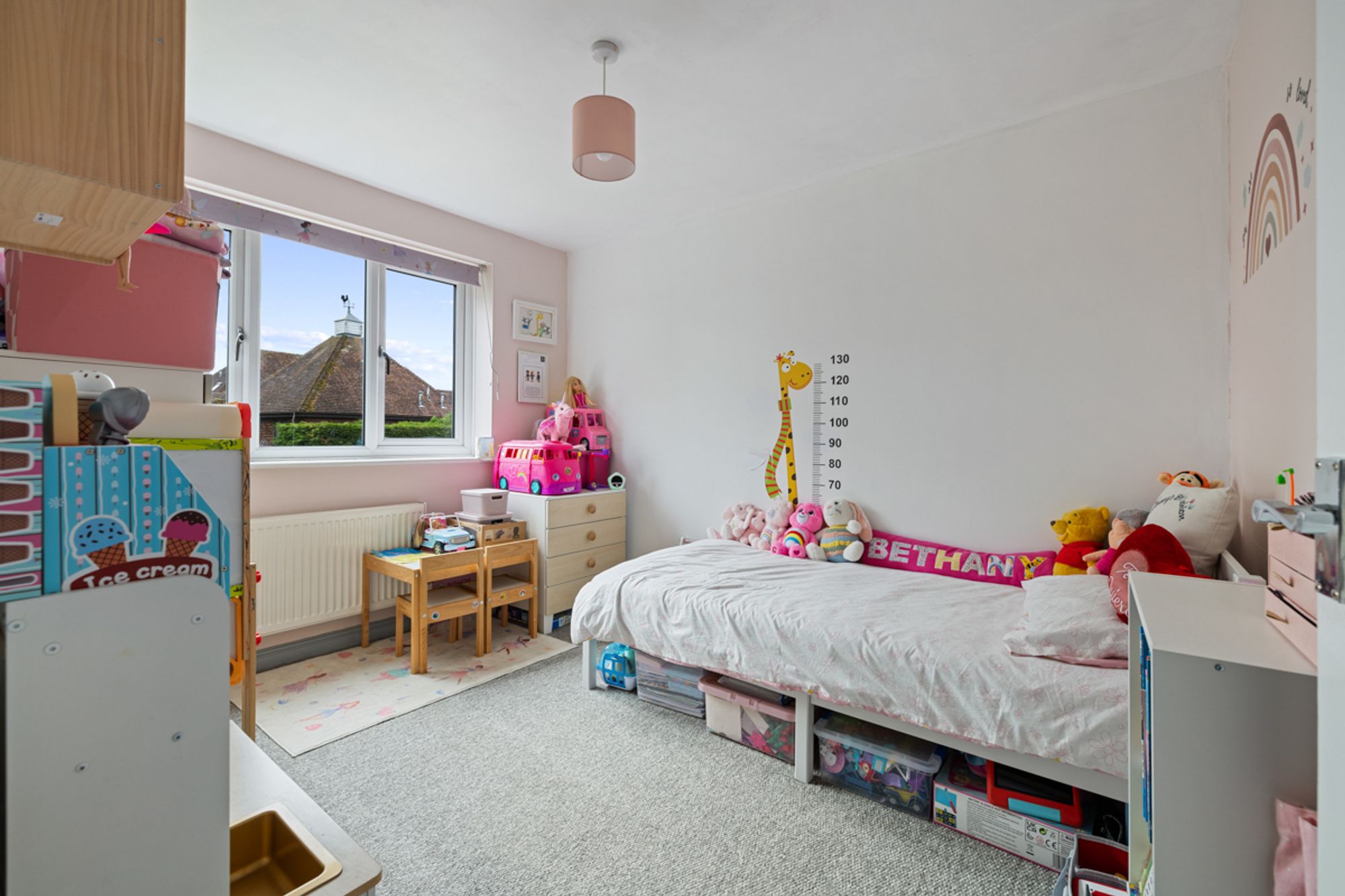 5 bed end of terrace house for sale in Priors Acre, Boxgrove, PO18 16