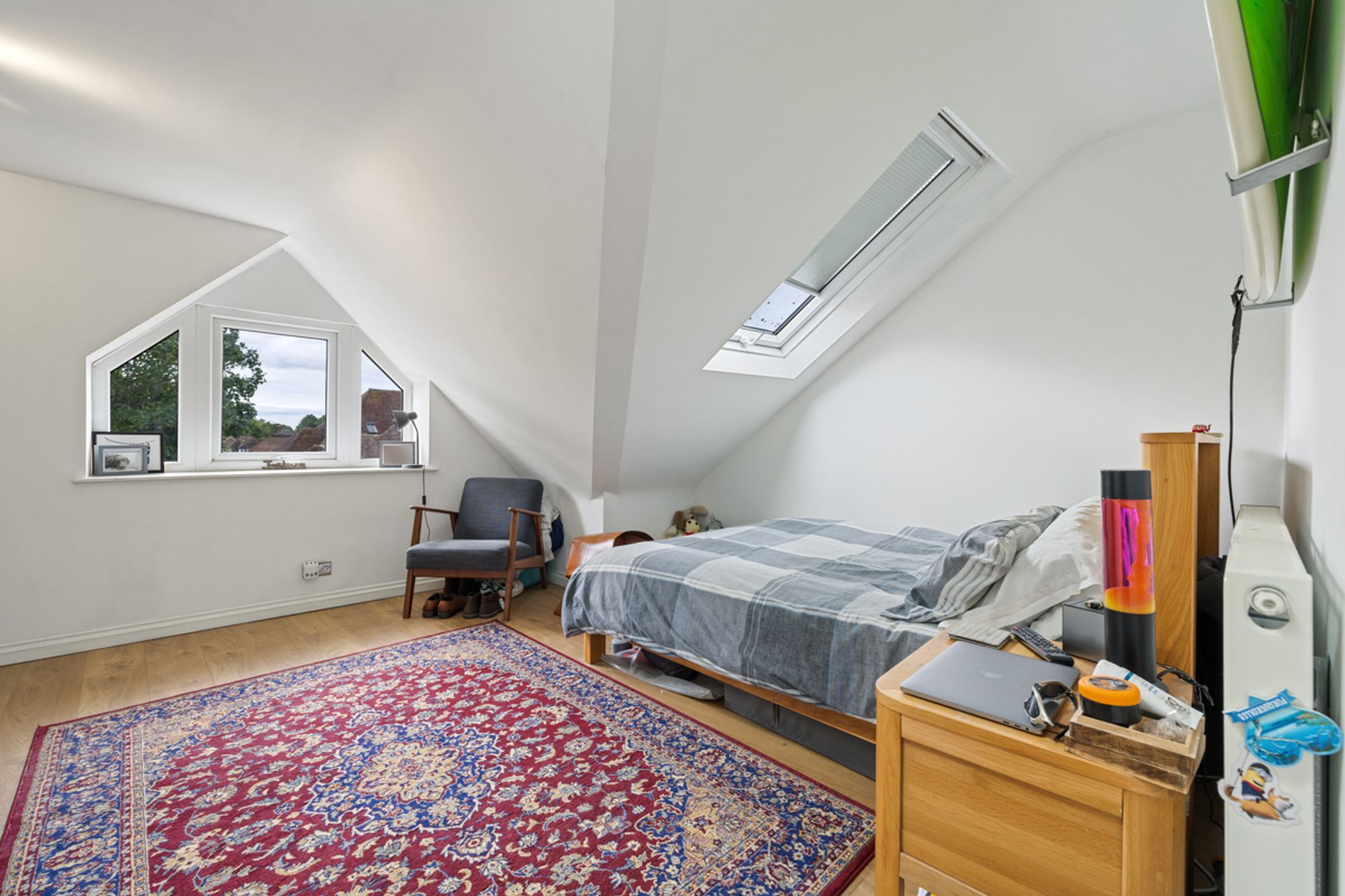 5 bed end of terrace house for sale in Priors Acre, Boxgrove, PO18  - Property Image 18