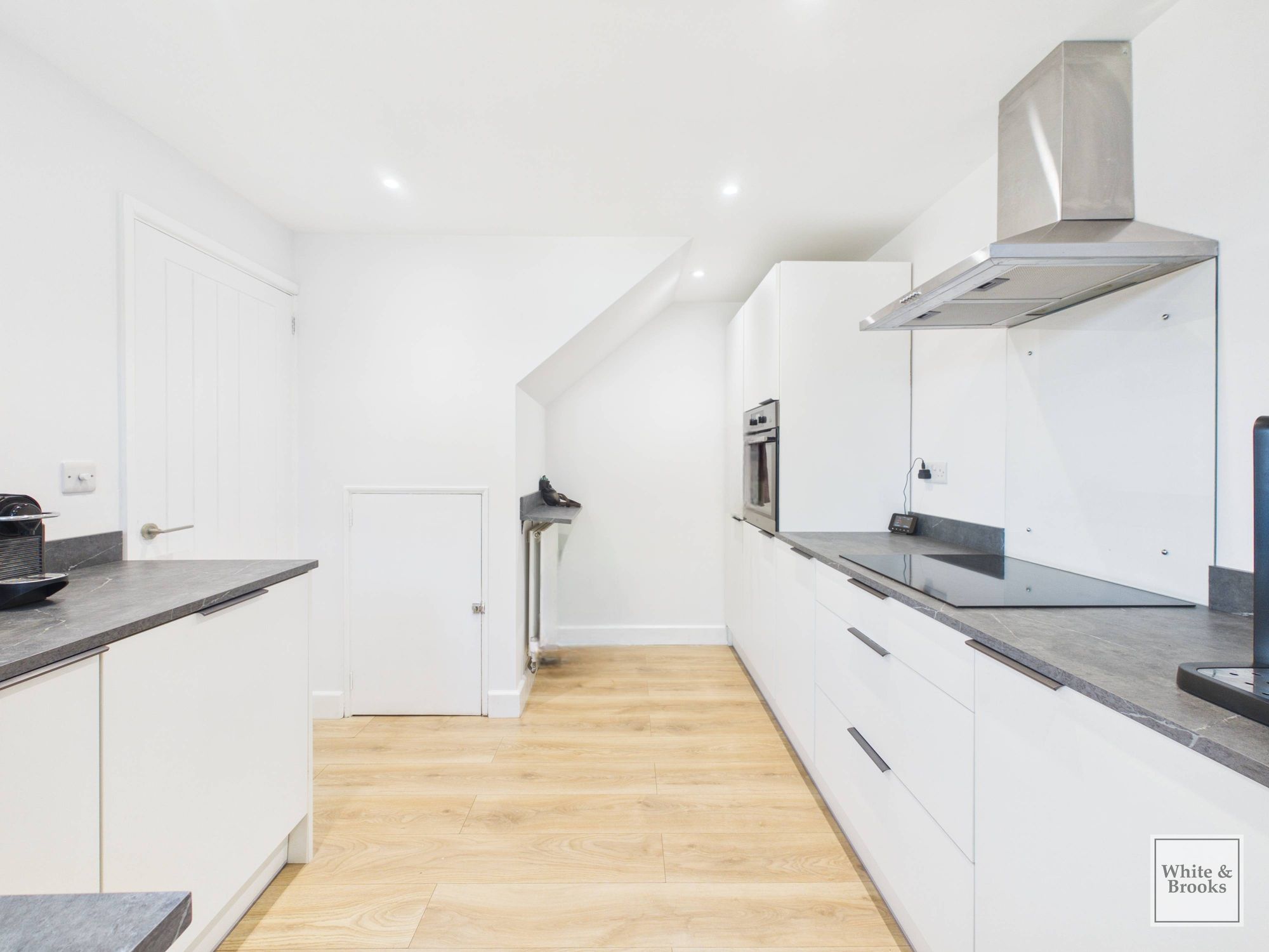 2 bed end of terrace house for sale in Hearn Close, Tangmere, PO20 7