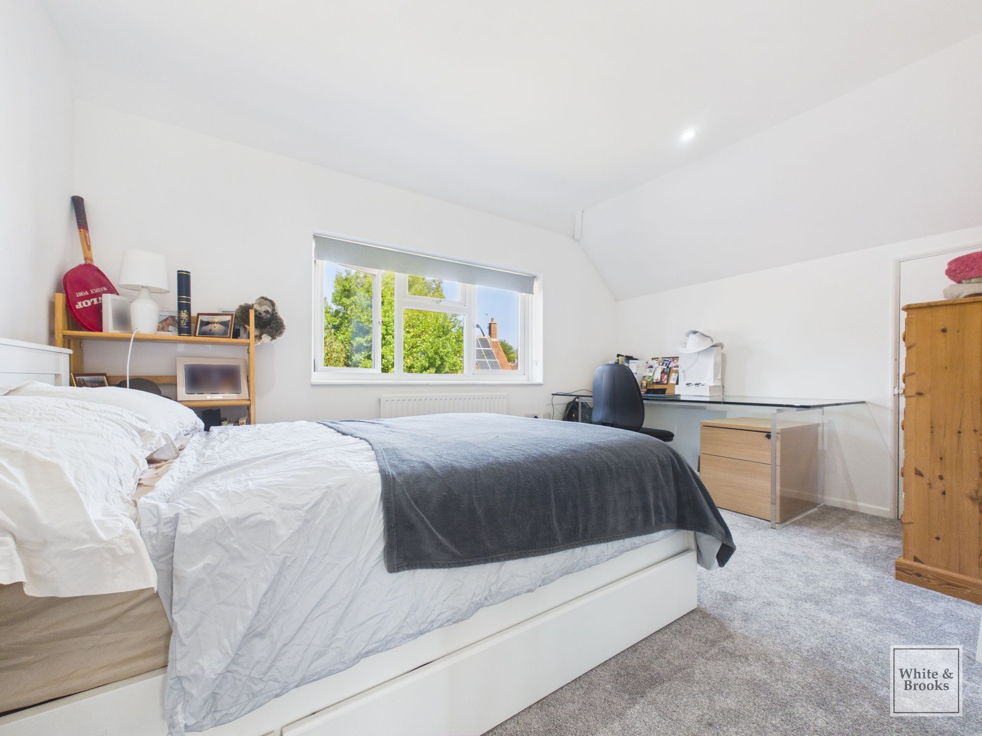 2 bed end of terrace house for sale in Hearn Close, Tangmere, PO20 11